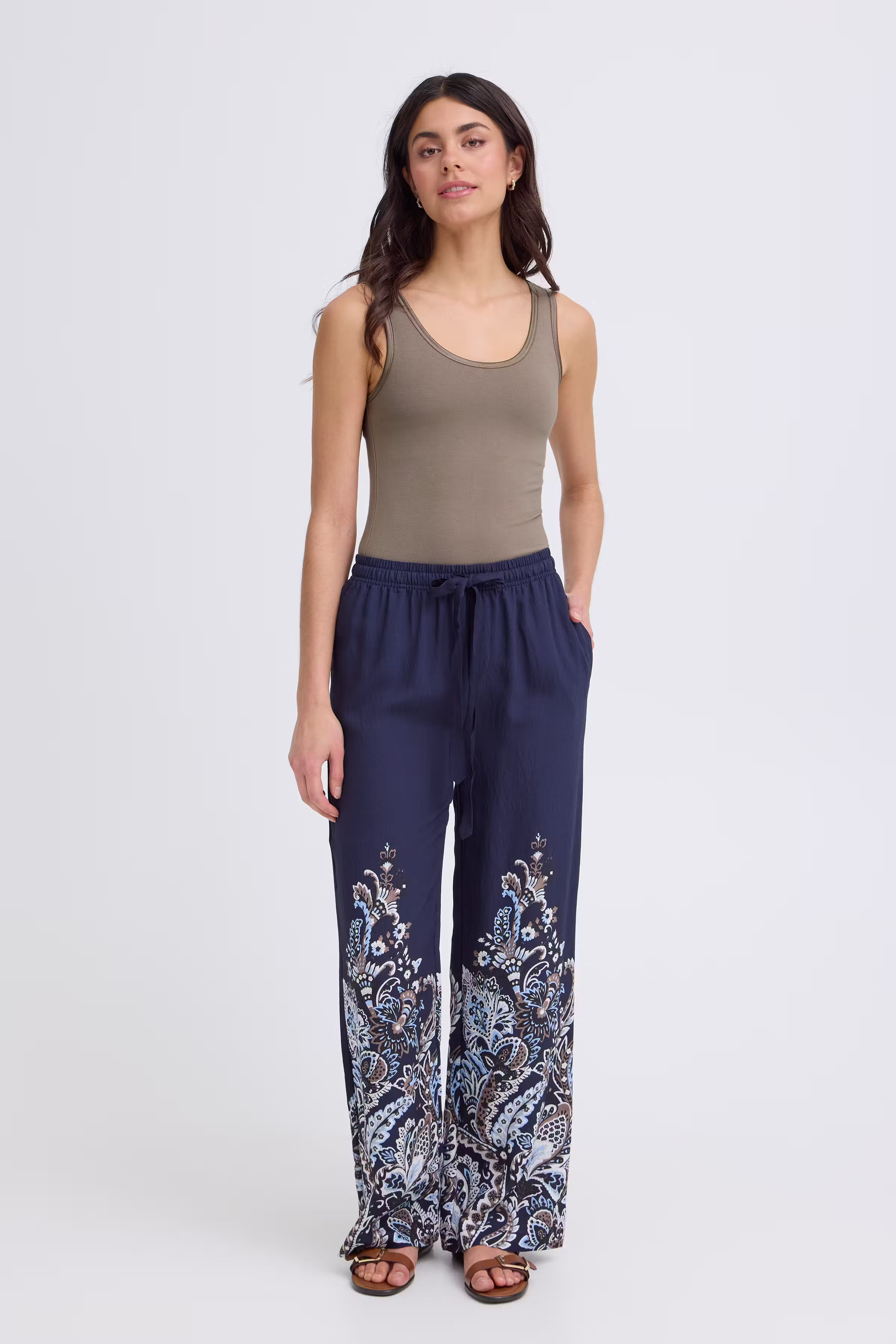 FRZULU Top LOOKBOOK FRONT 20615759-170807