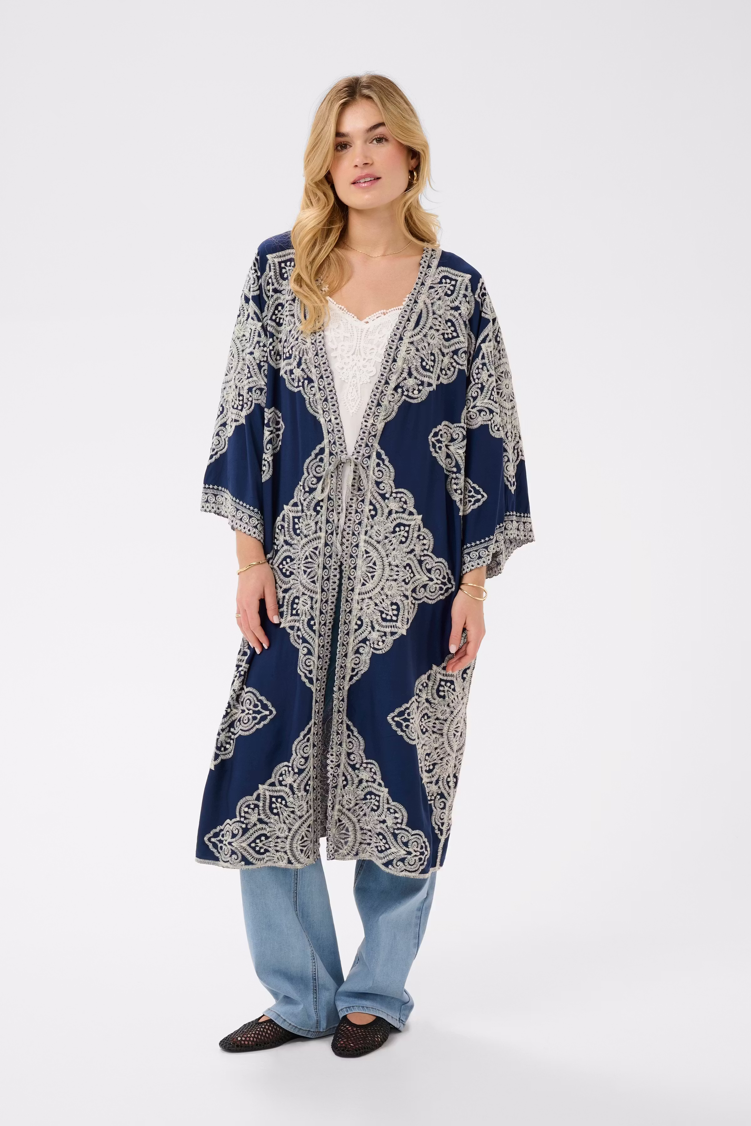 CRTyla Kimono lång LOOKBOOK FRONT 10613807-1000079