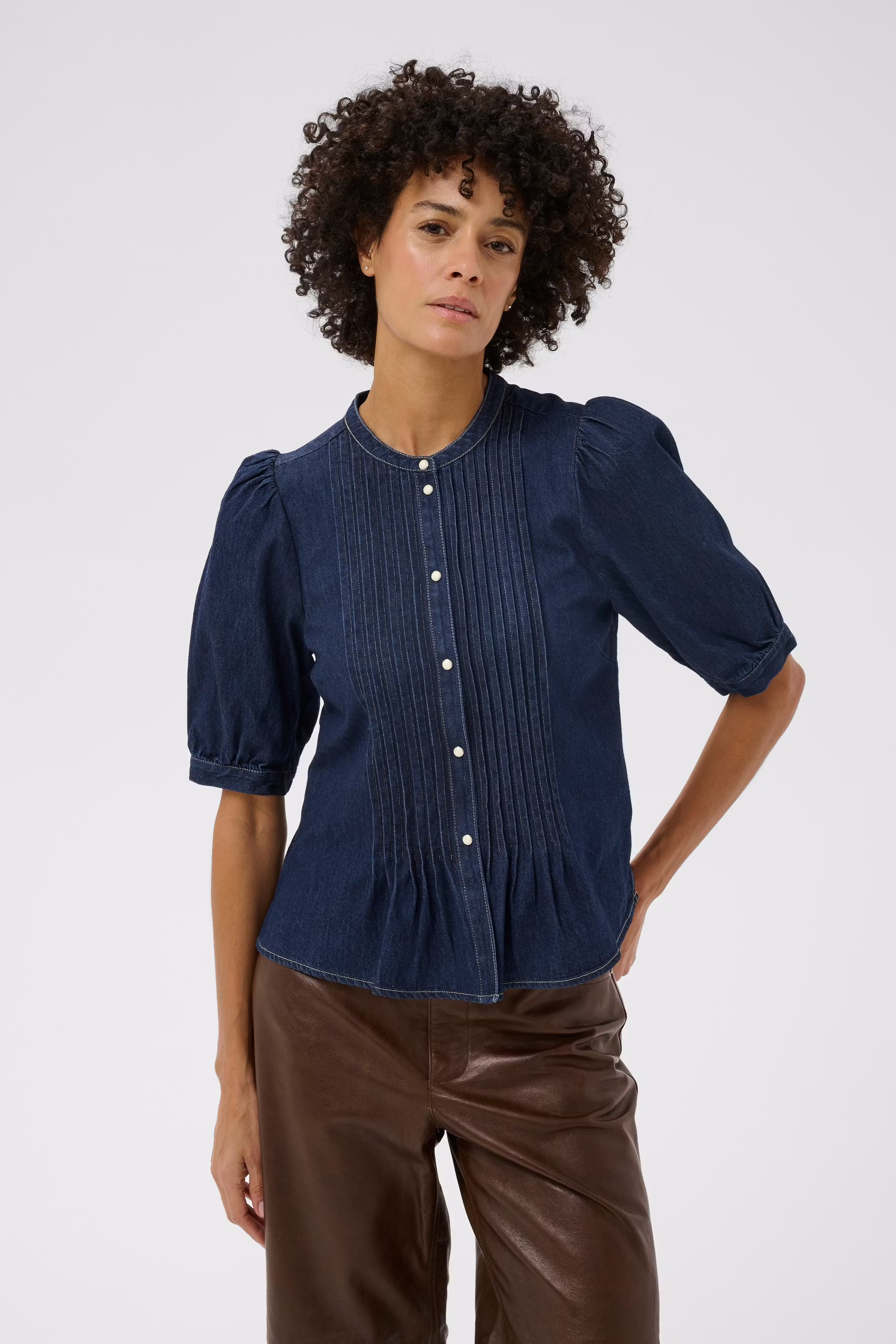 AlesiaPW Skjorta LOOKBOOK FRONT 30310483-300158