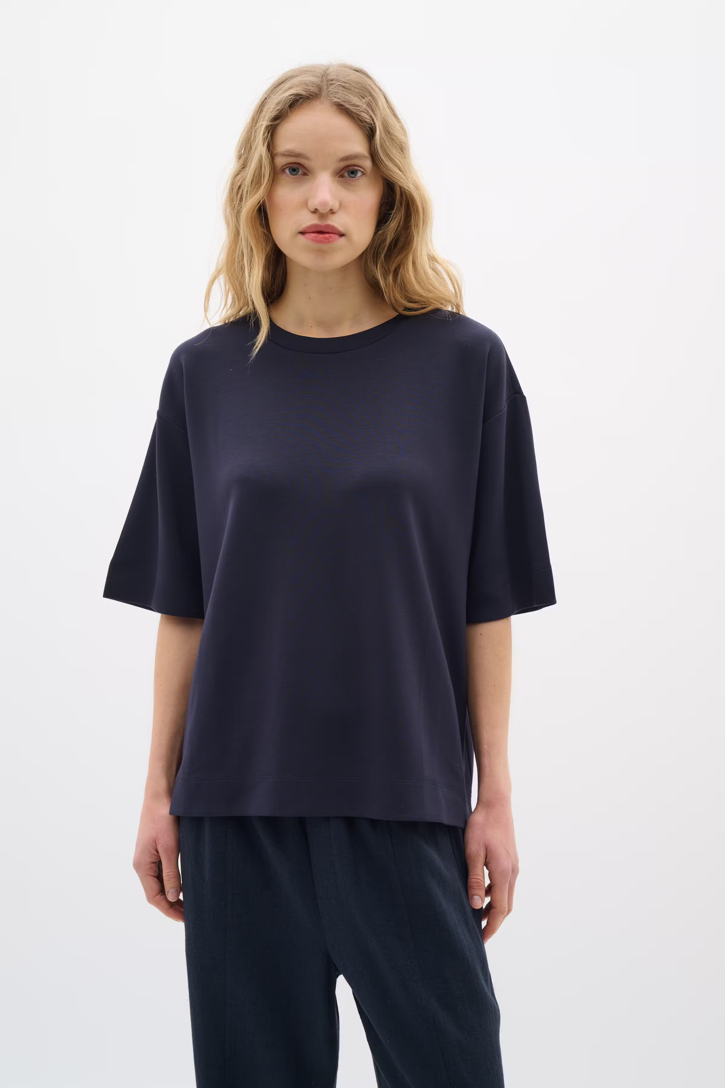PannieIW Oversize T-shirt LOOKBOOK FRONT 30109225-300005