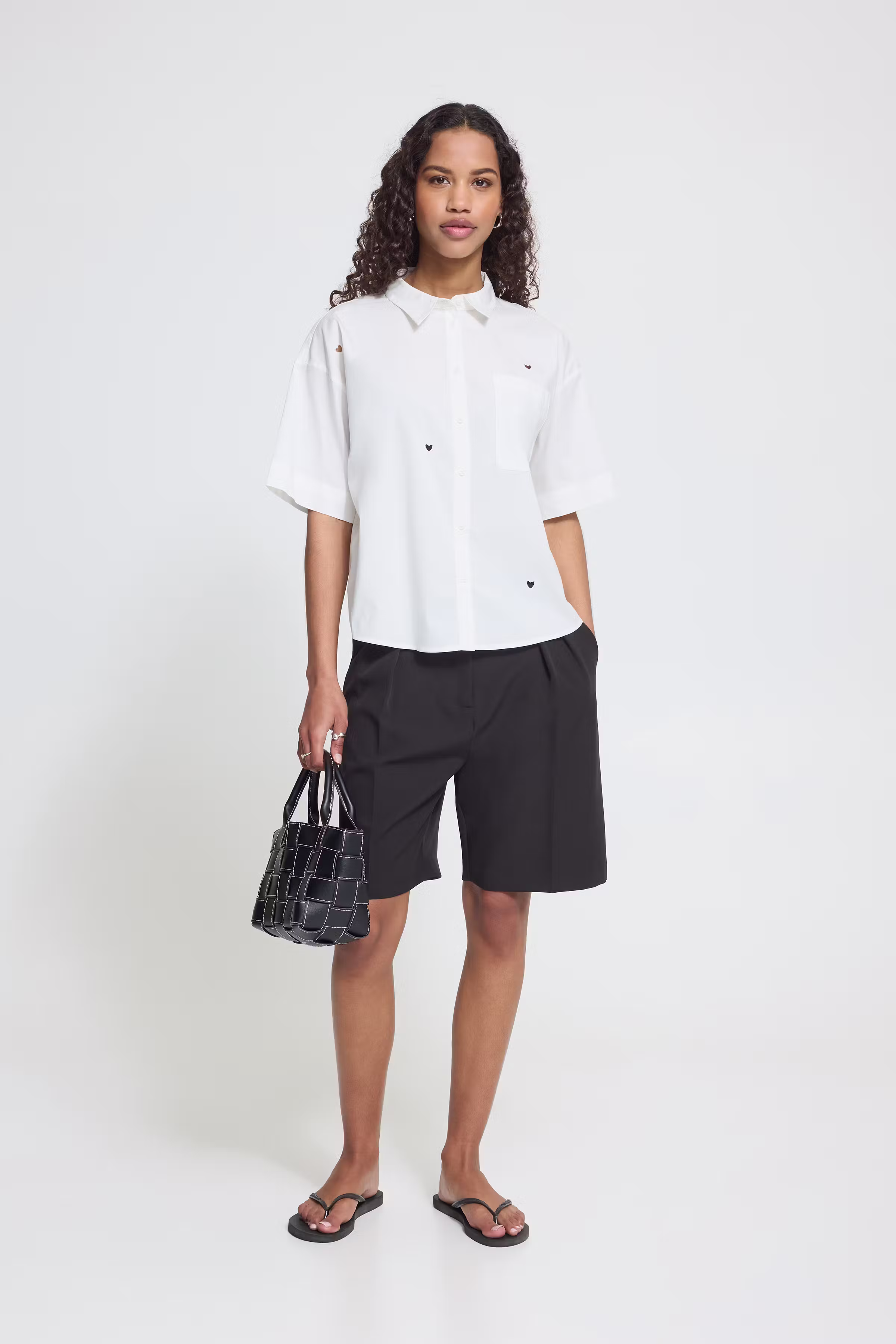 IHLELAYA Skjorte LOOKBOOK FRONT 20125750-114201