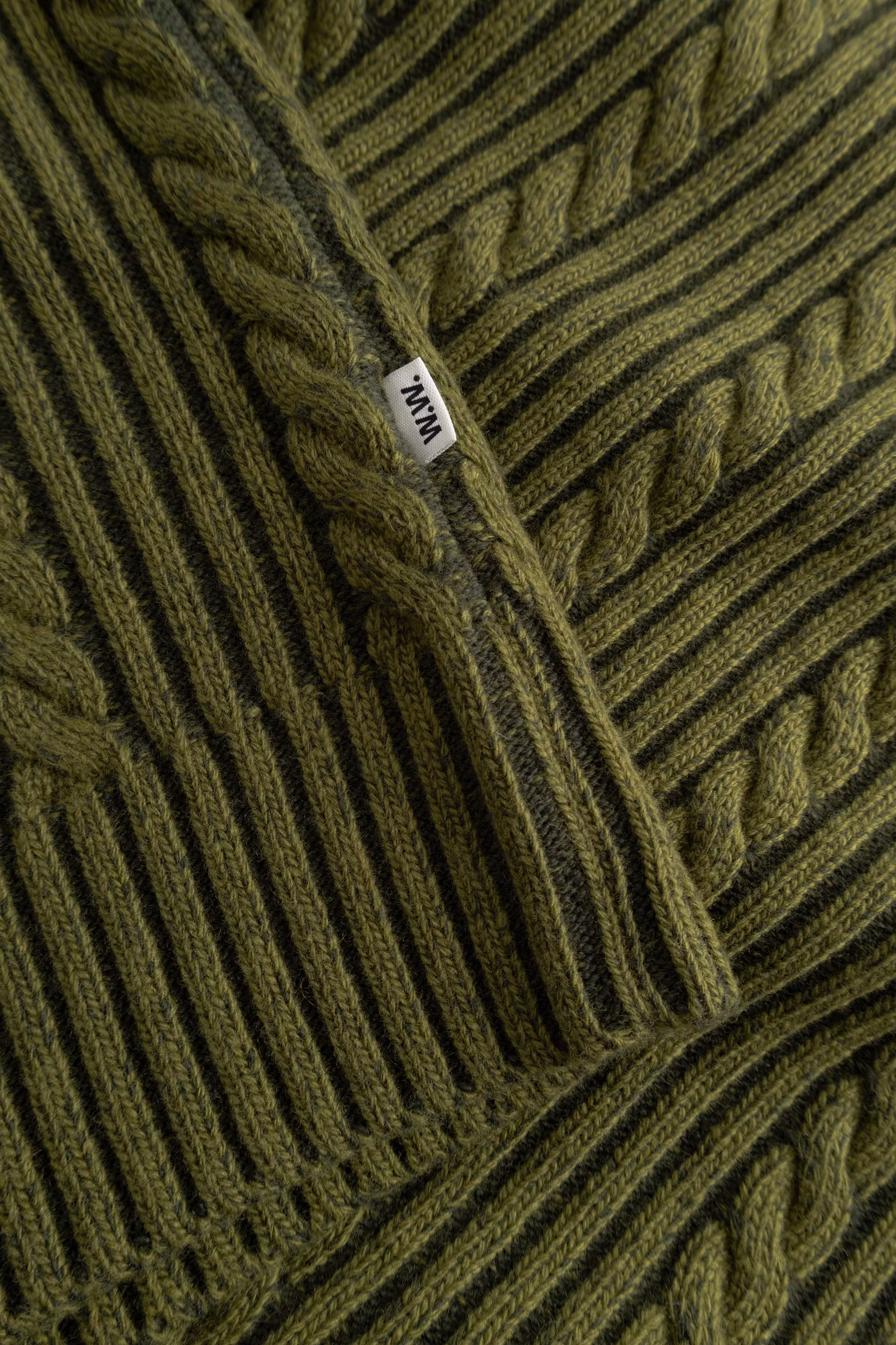 WWBram Pullover PACK DETAIL 30252195-1904131