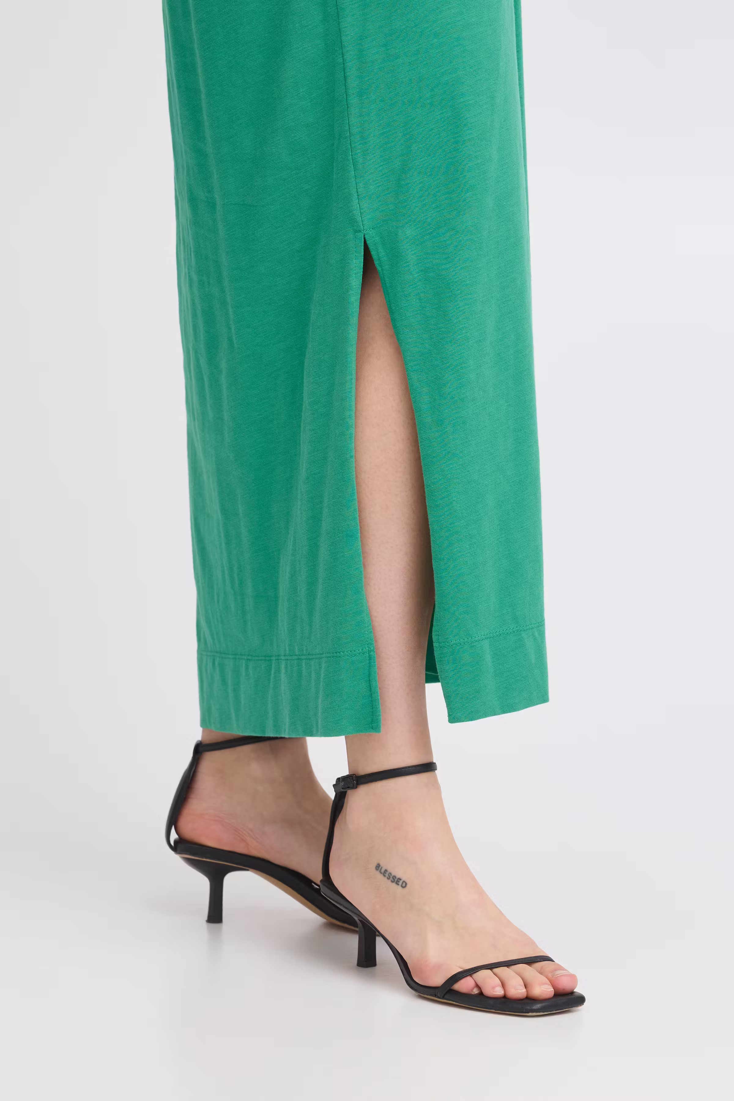 IHOVULA Dress LOOKBOOK DETAIL 20123372-175923