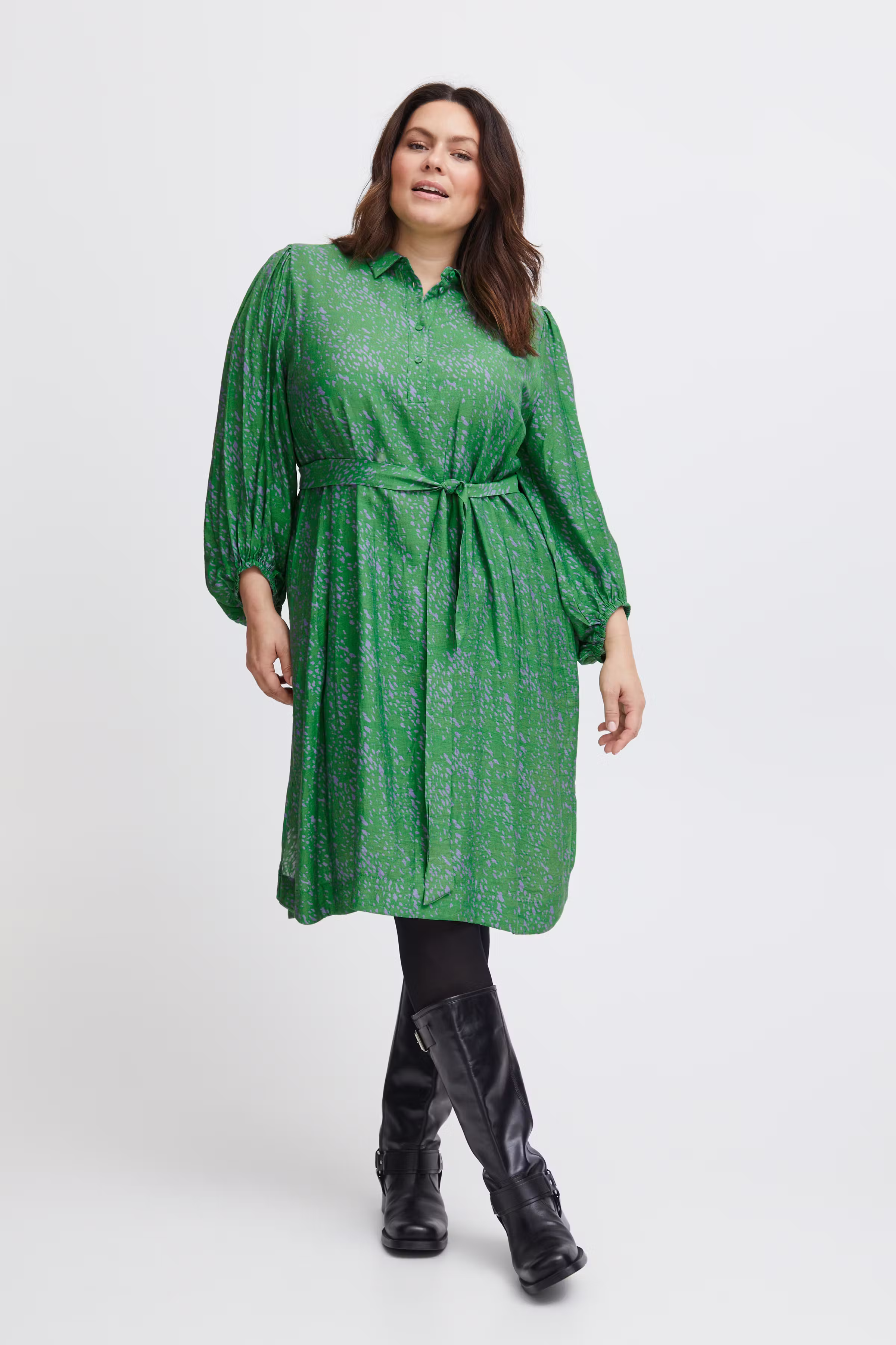 SWARIANA Kjole LOOKBOOK FRONT 20613450-202744