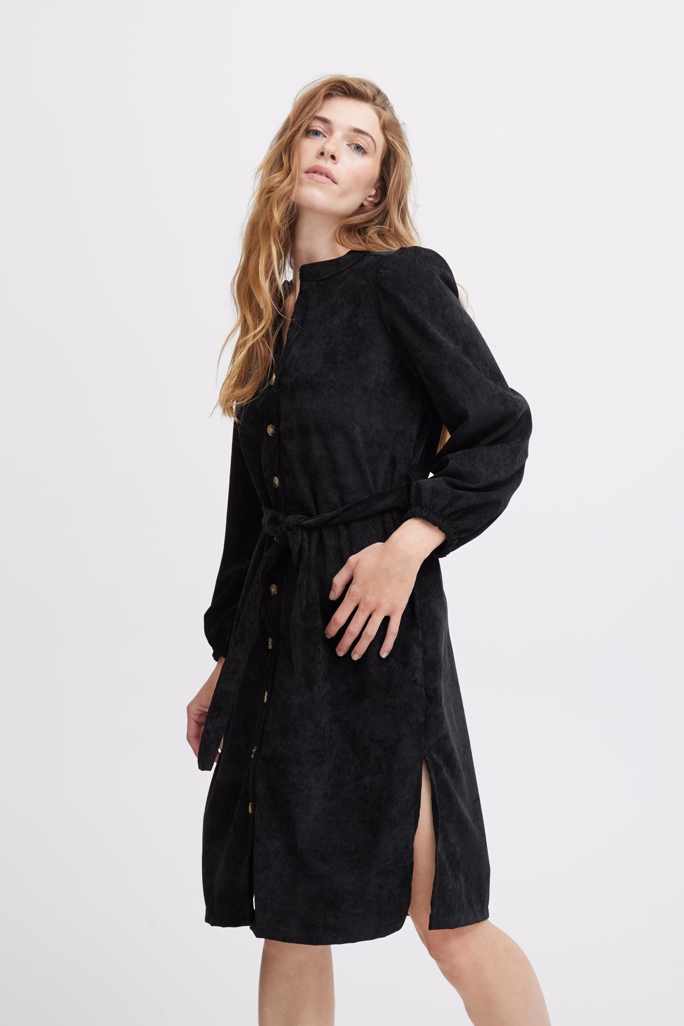 SBSPICY Kjole LOOKBOOK FRONT 22100340-202821