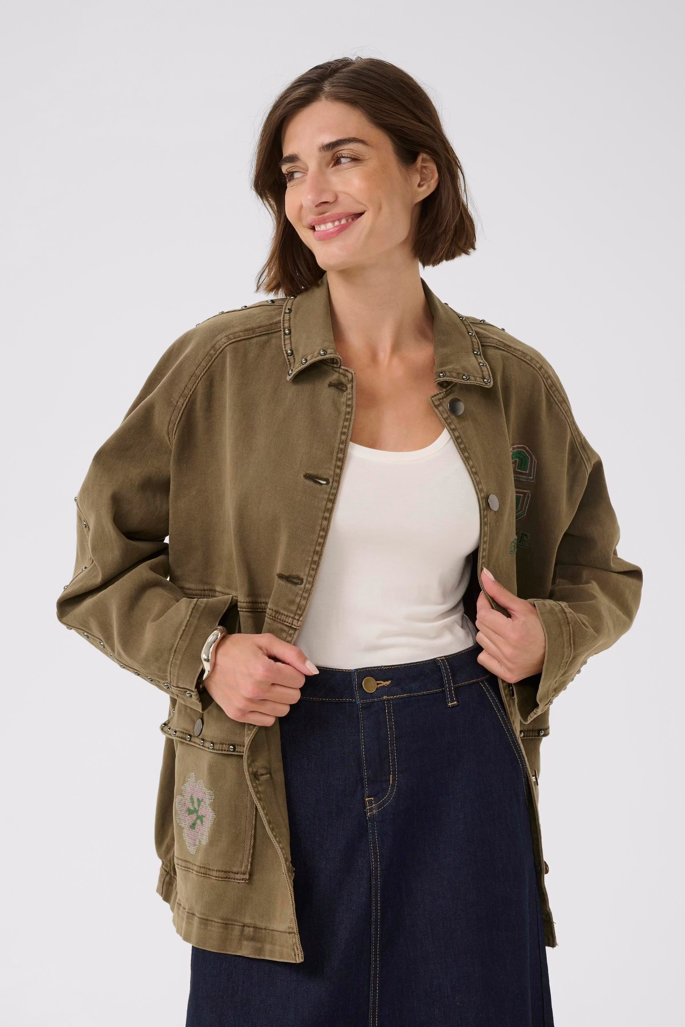 CUsmarta Jakke med broderi LOOKBOOK FRONT 50112738-181016