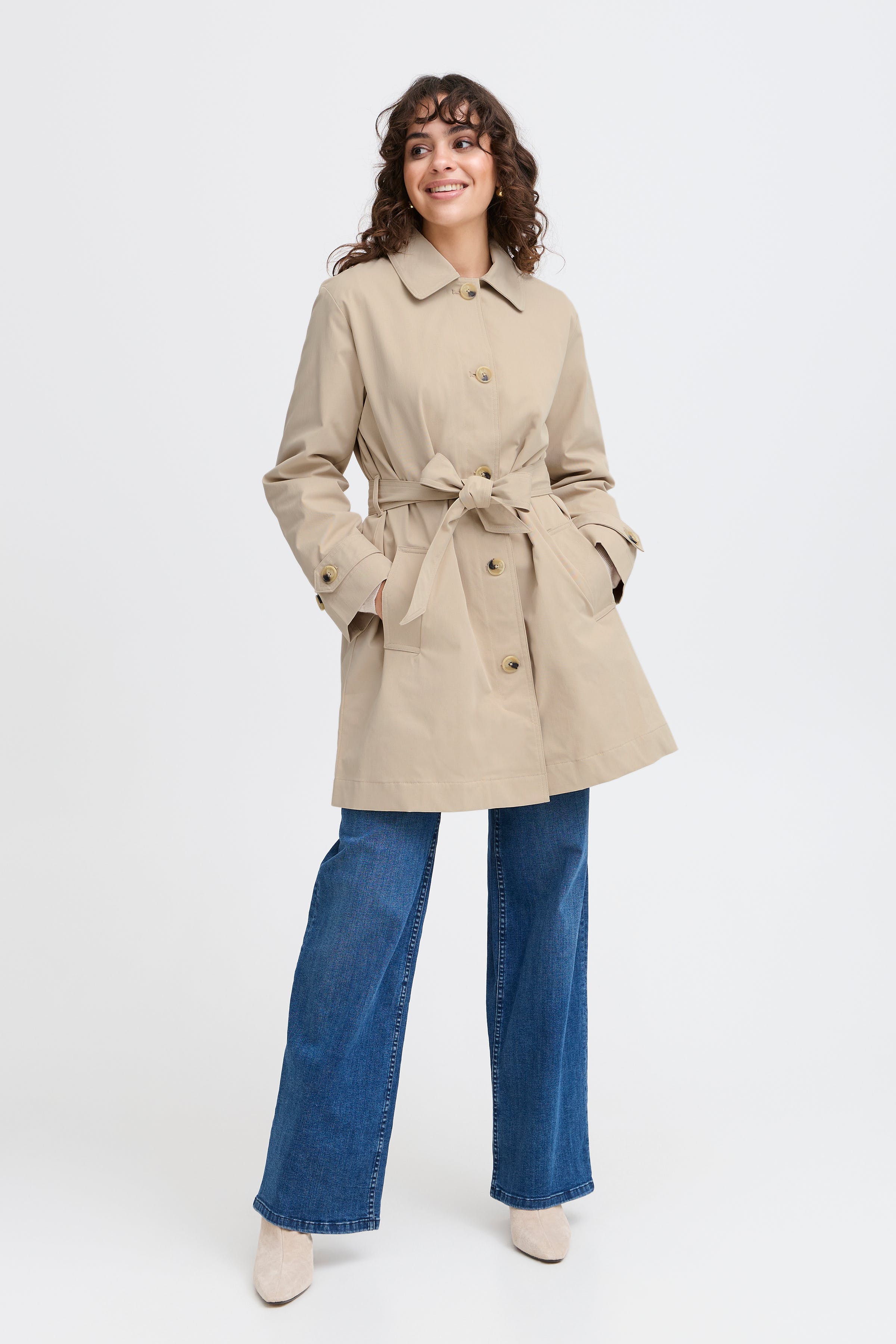 FRTRINA Yttertøy LOOKBOOK FRONT 20615658-151306