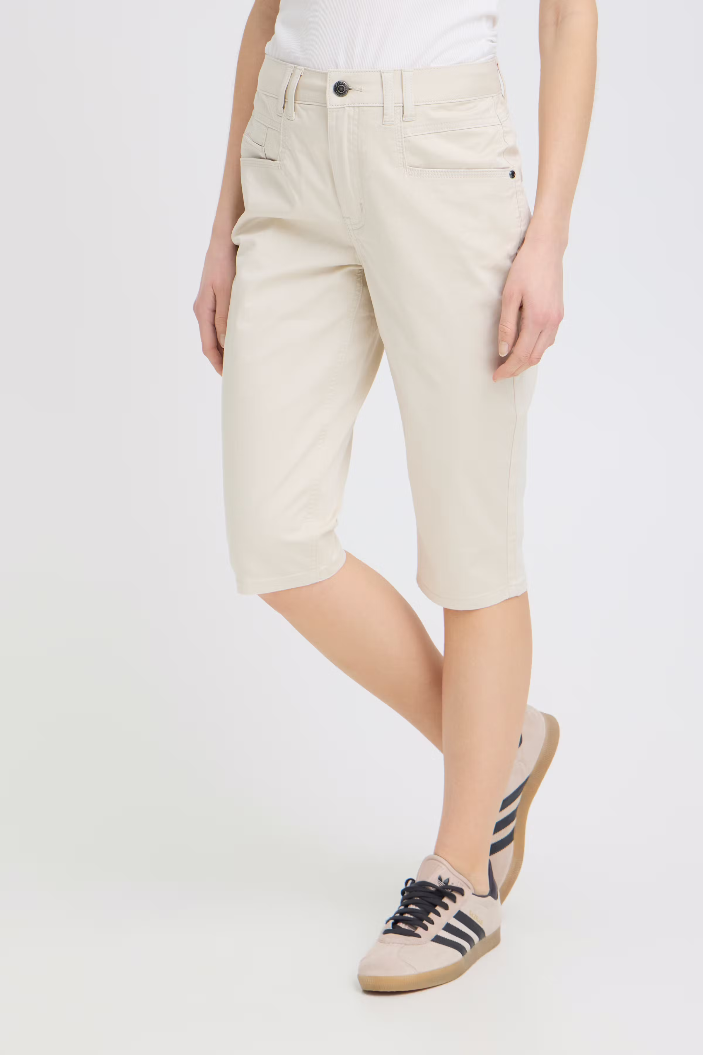 PZEVELYN Bukser LOOKBOOK FRONT 50210424-130905