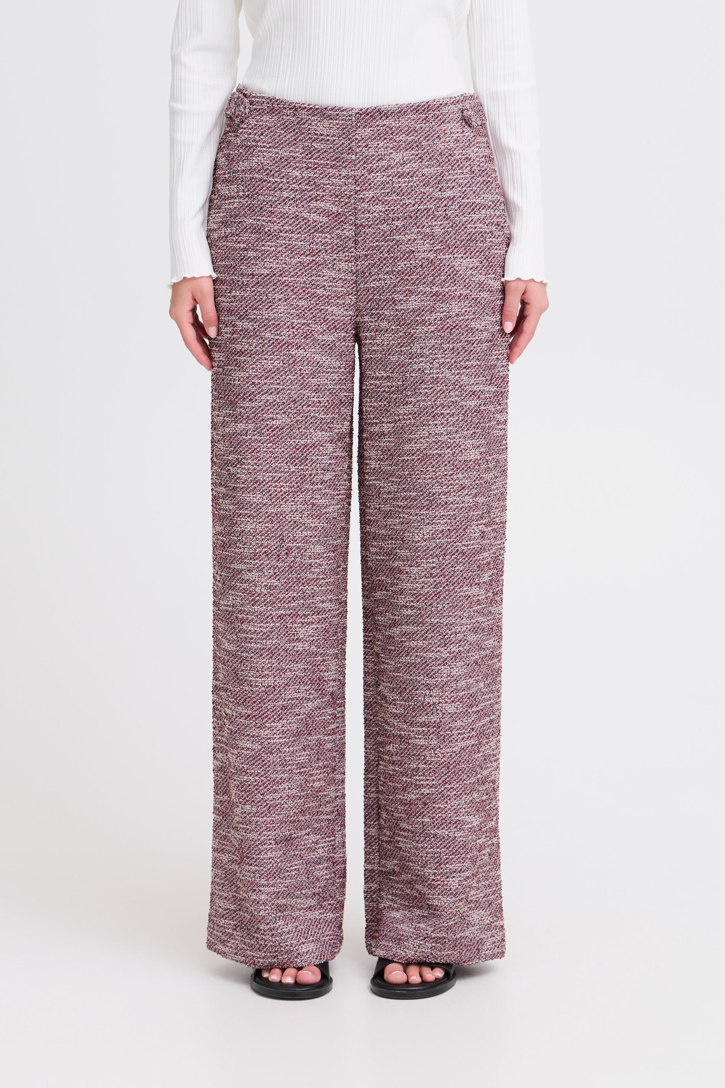 IHKATE CHECLÉ Casual pants LOOKBOOK FRONT 20122527-204150