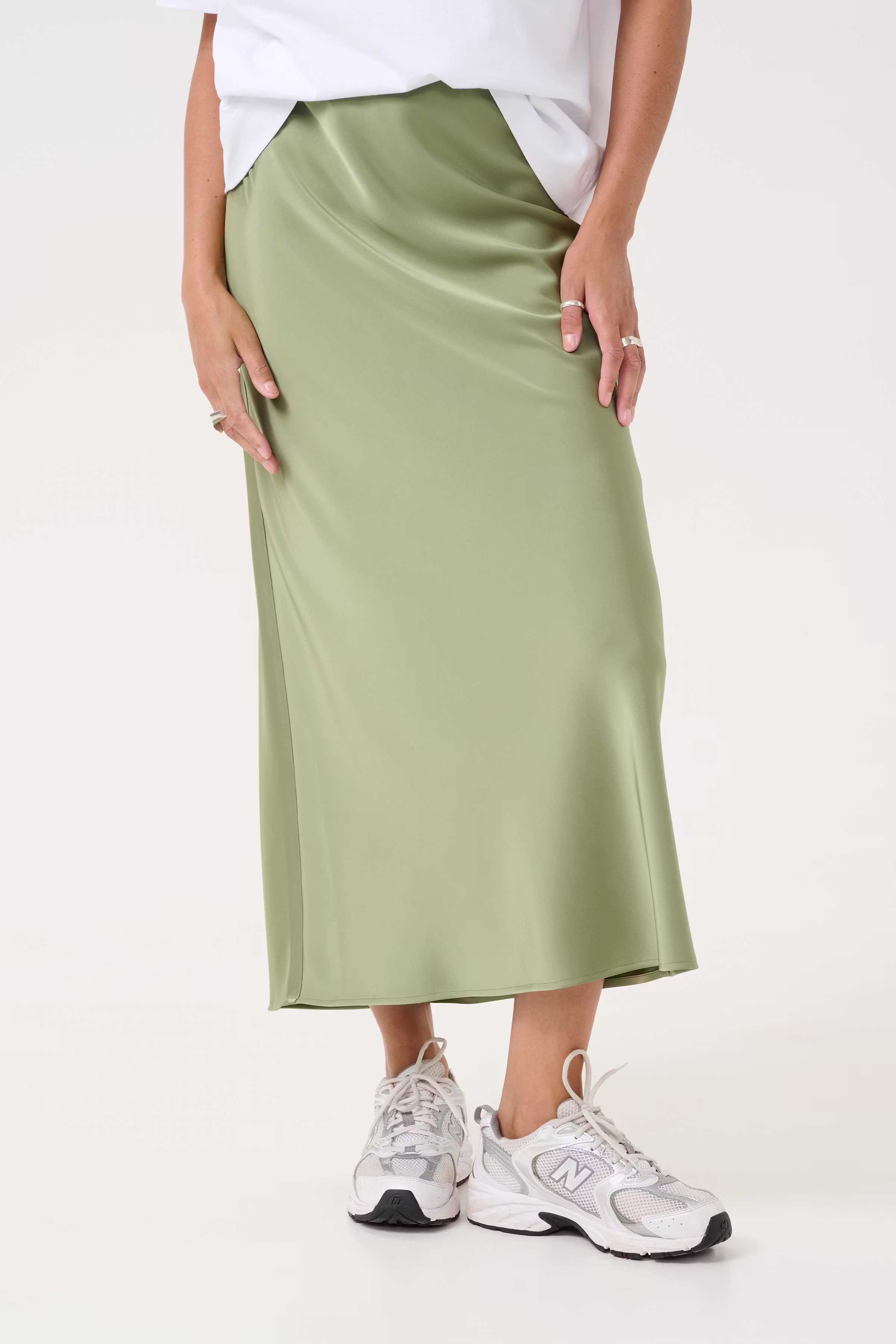 KAhill Skjørt LOOKBOOK FRONT 10509575-170115