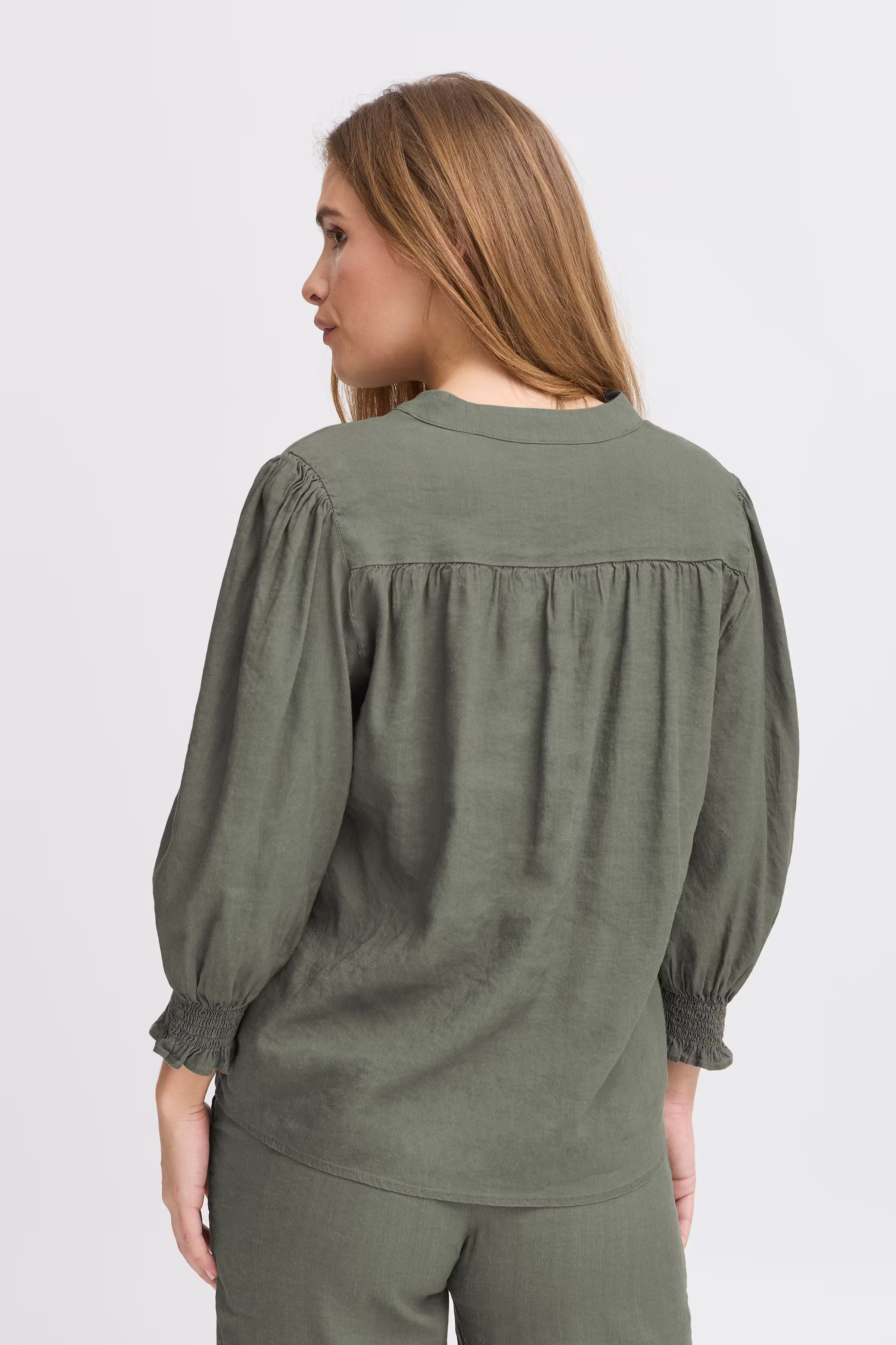 PZLUCA Bluse LOOKBOOK BACK 50208895-180312