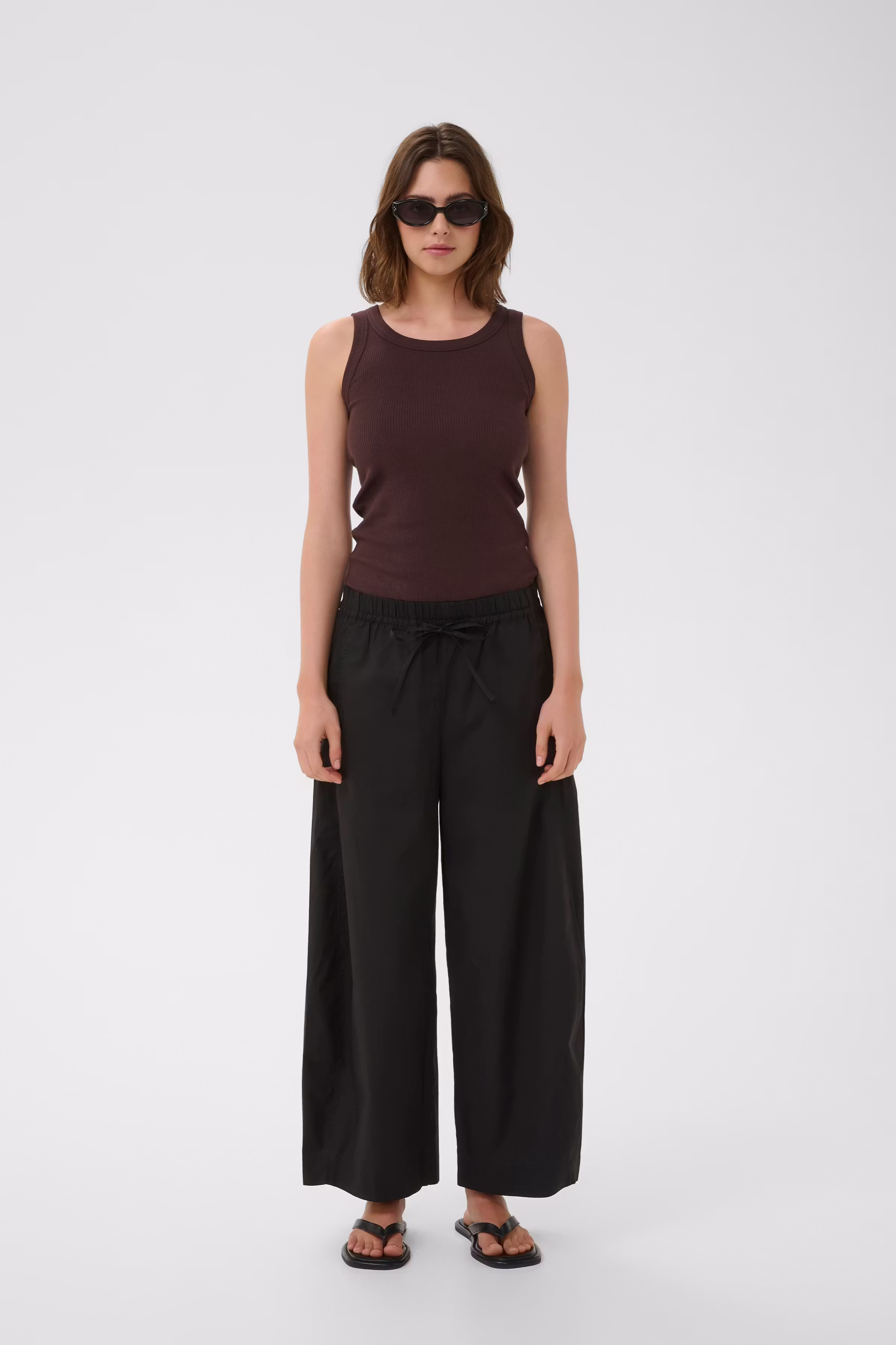 DagnaIW Top LOOKBOOK FRONT 30106466-190915