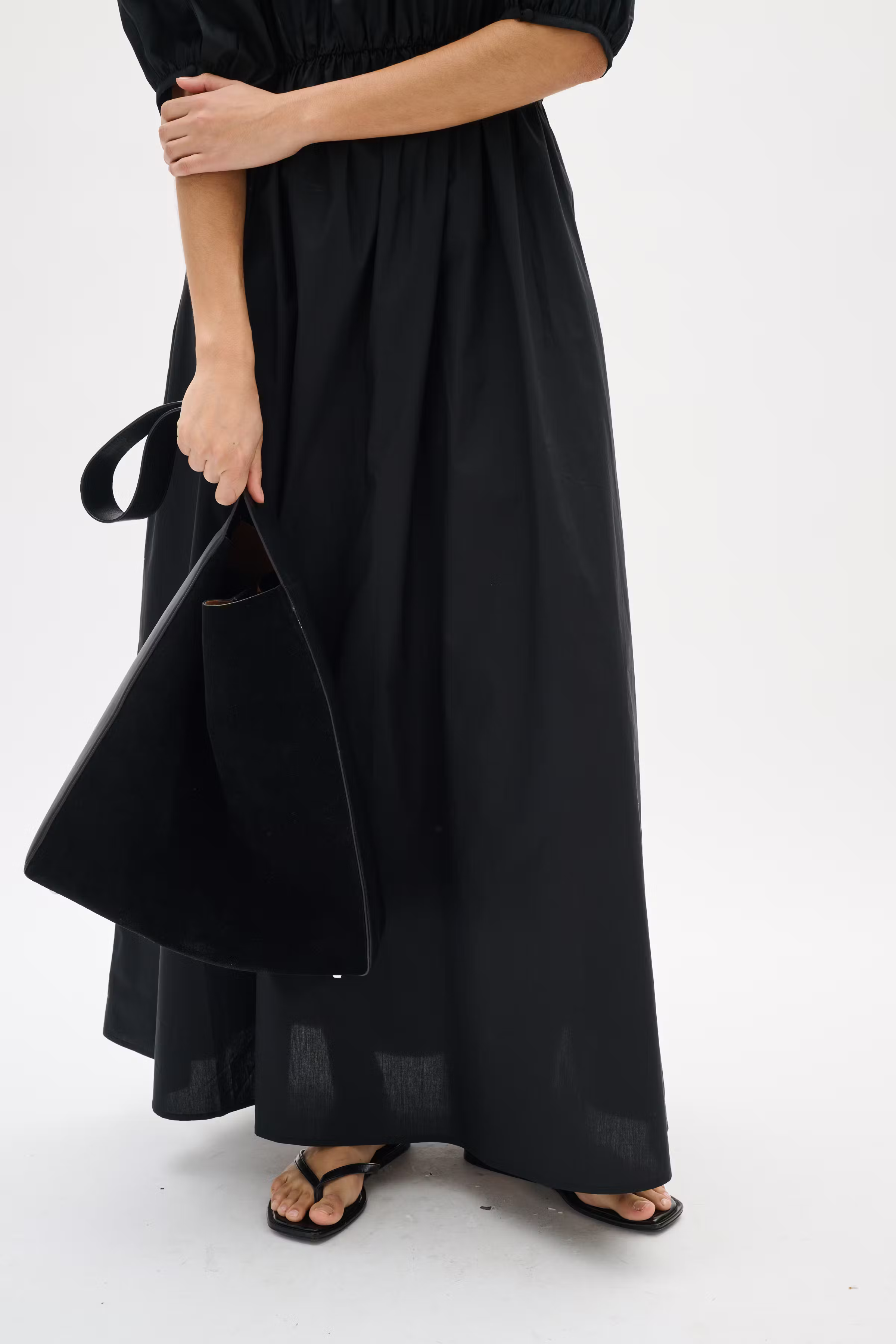 KennaIW Poplin Kleid LOOKBOOK DETAIL 30110536-194008