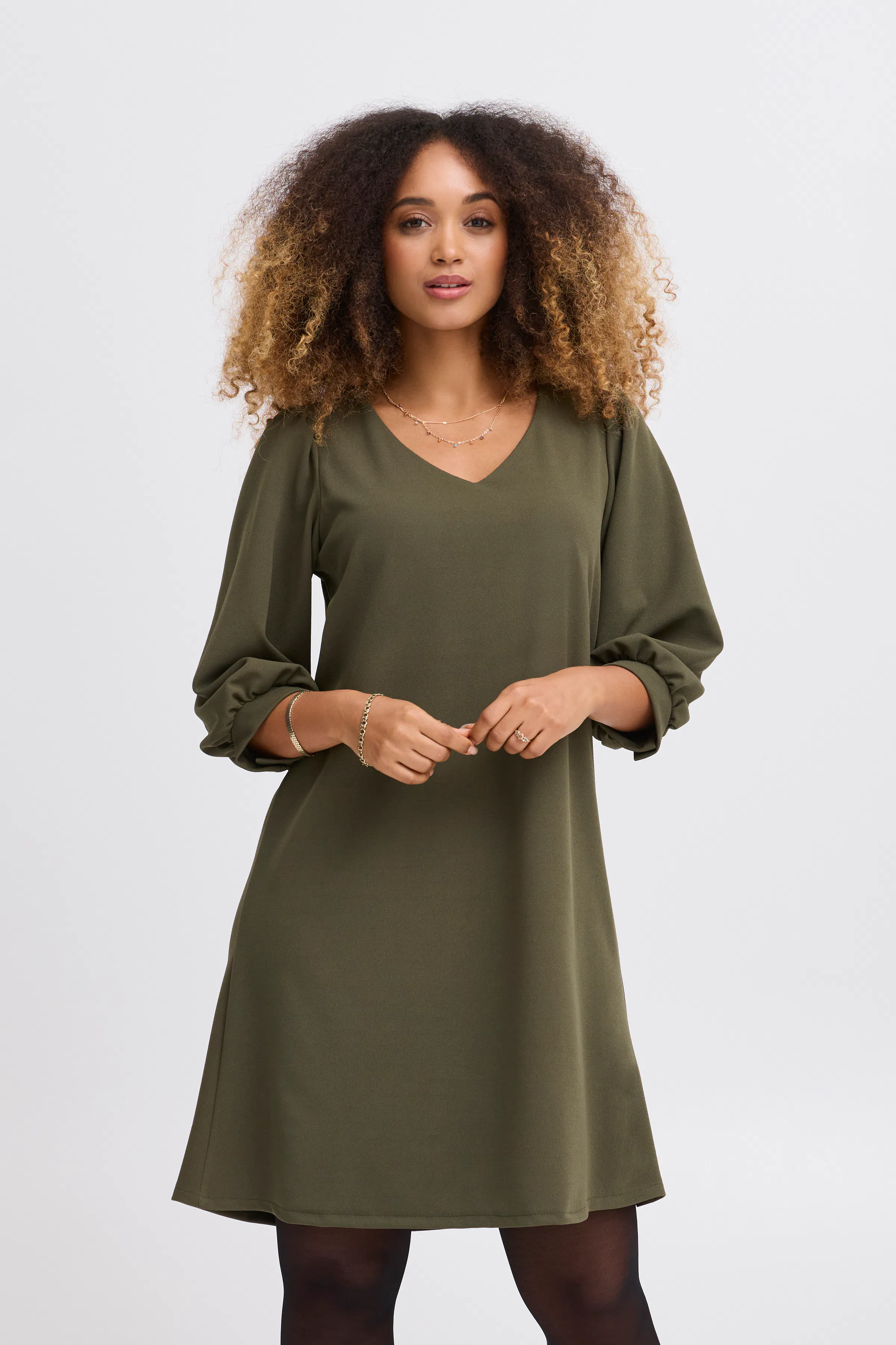 SBGAZEL Kjole LOOKBOOK FRONT 22100864-180515
