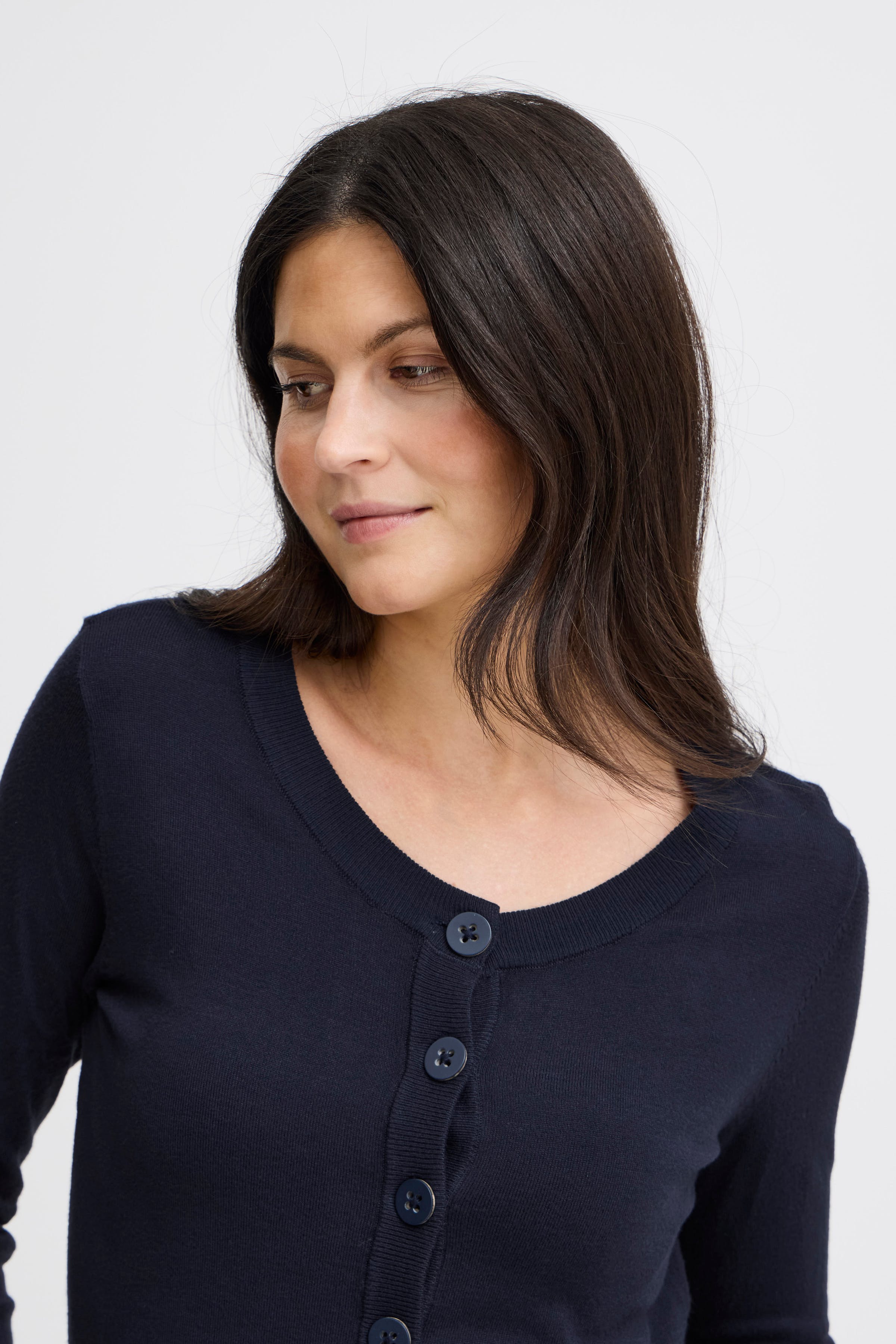 ZUVICFR STRICKJACKE LOOKBOOK DETAIL 20600437-60468