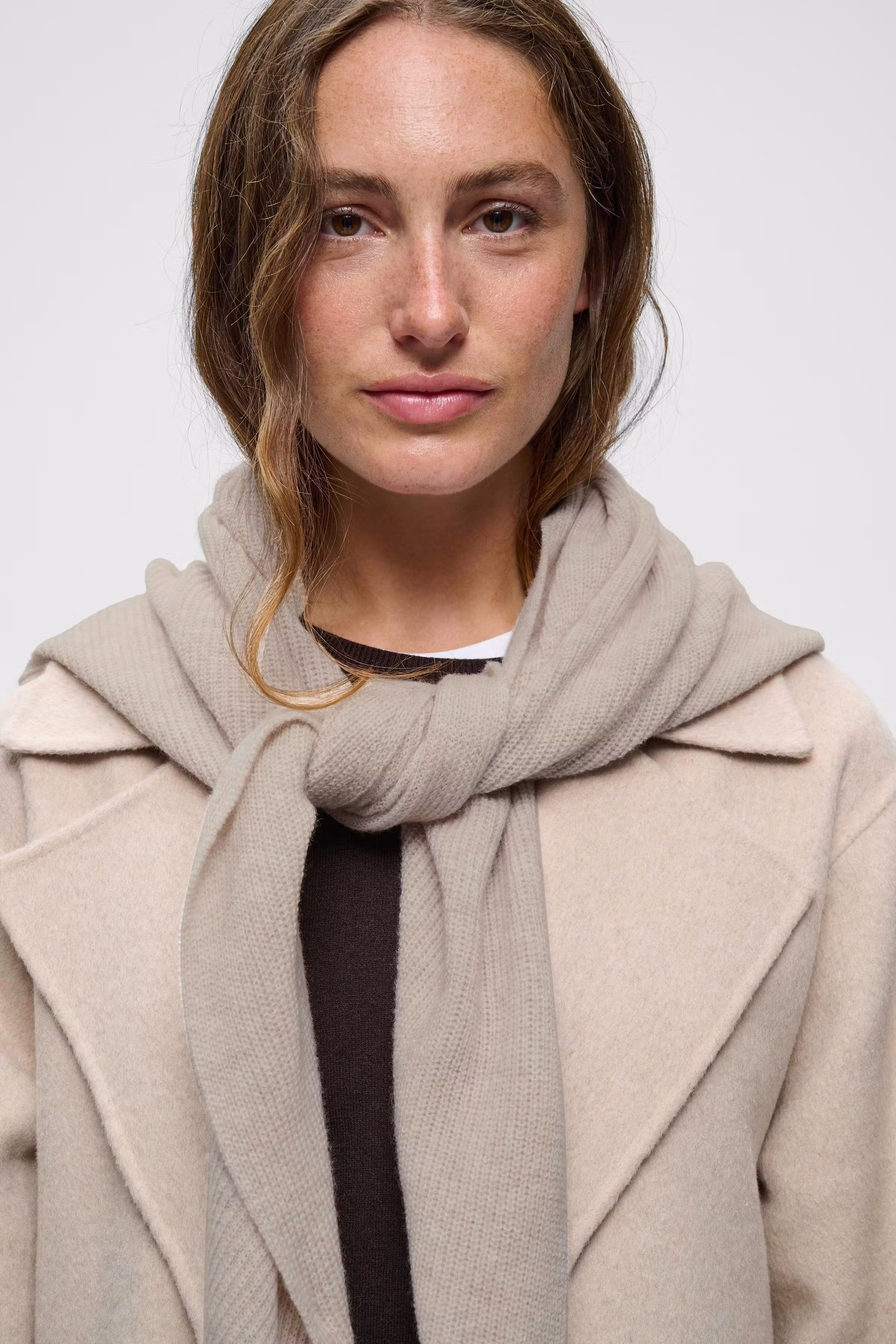 MAEIW Tuch LOOKBOOK DETAIL 30113250-1715061