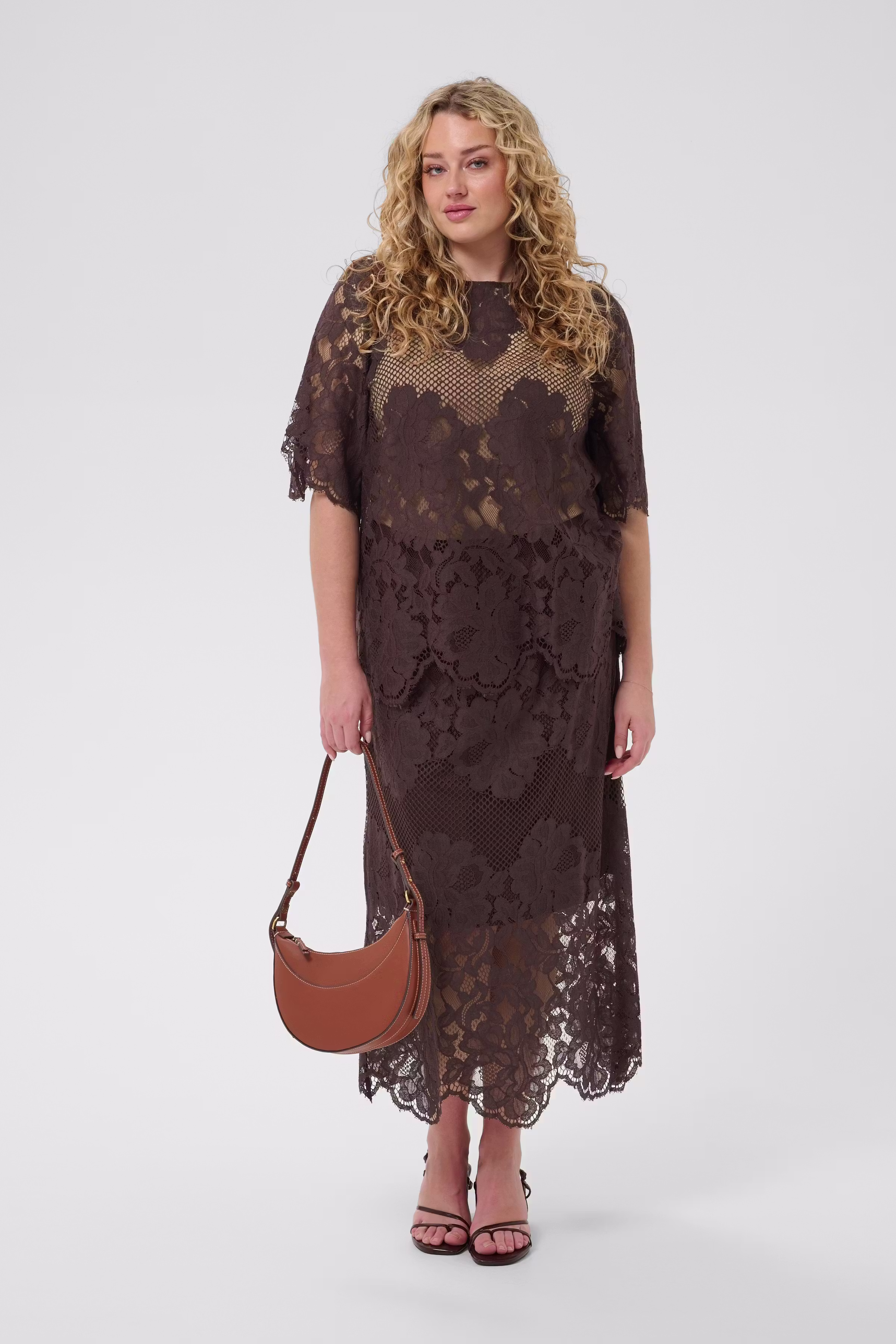 KCcarley LOOKBOOK FRONT 10584274-190915