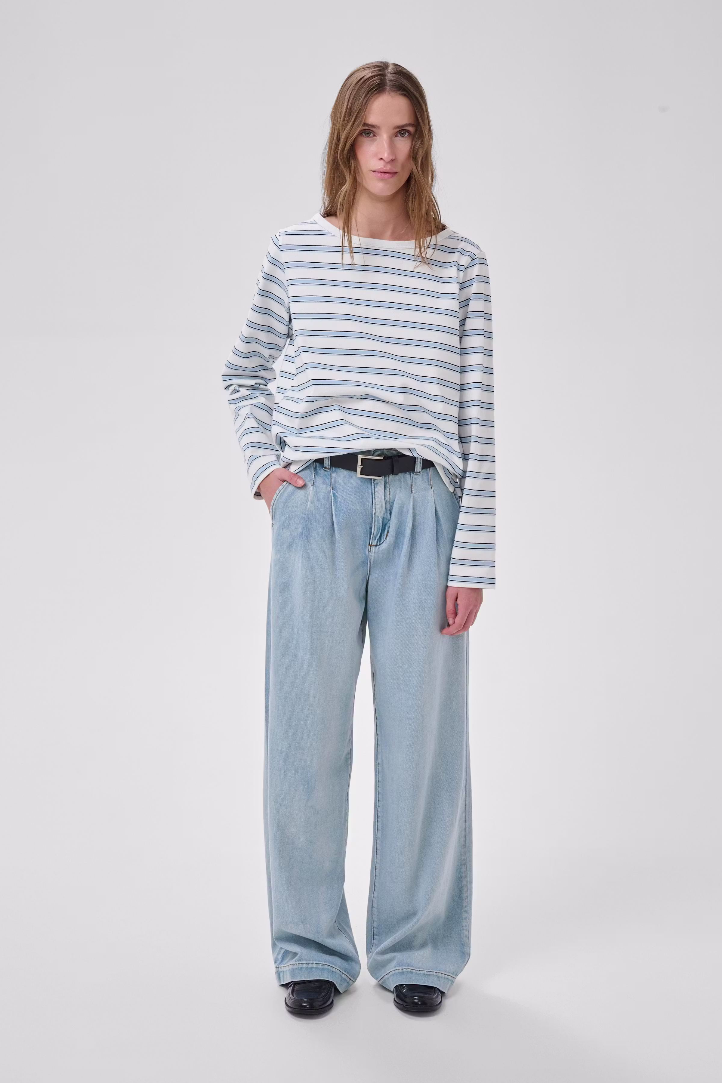 MWZito Trousers LOOKBOOK FRONT 10705459-100045