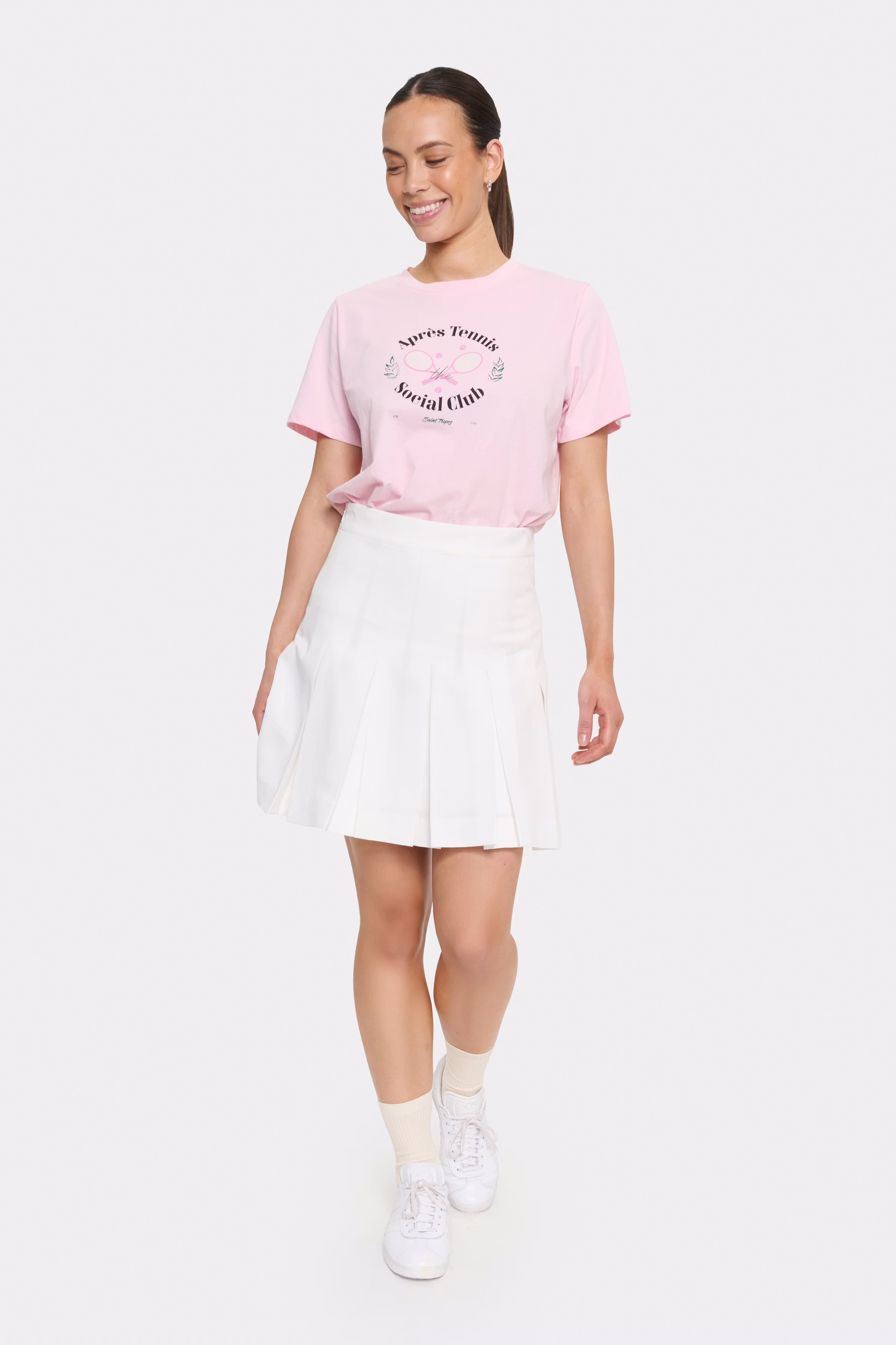 JeneenSZ T-shirt LOOKBOOK FRONT 30514692-132801