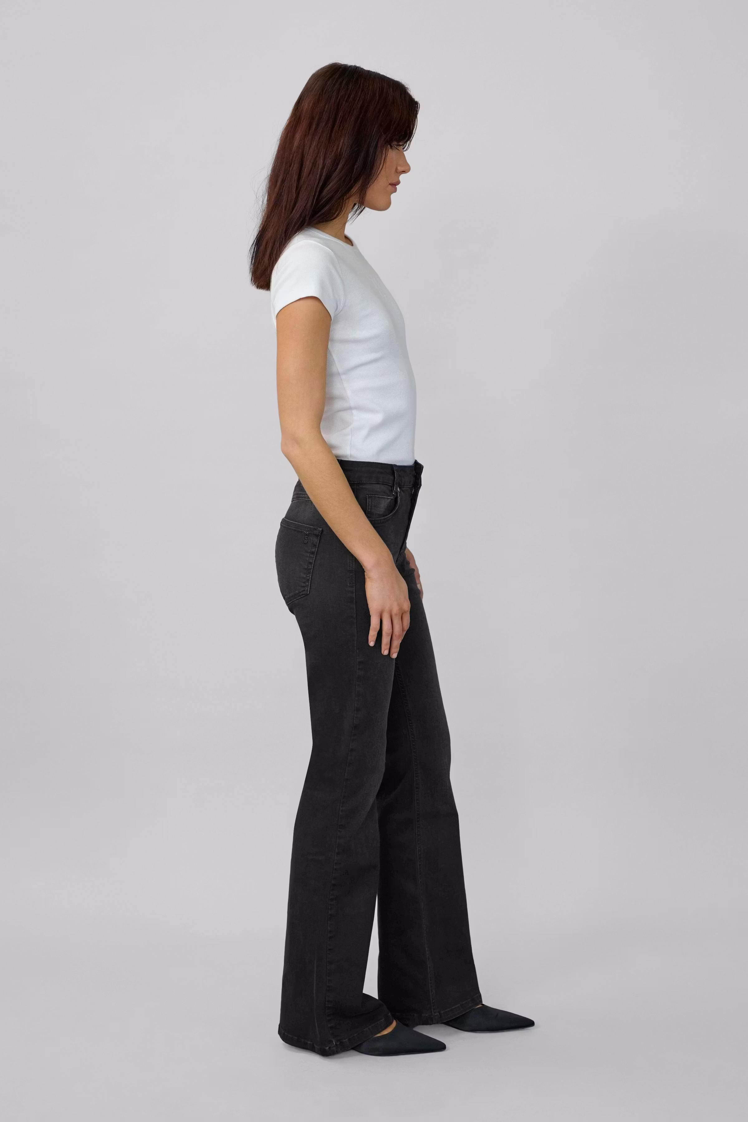 36 THE DEKOTA HIGH BOOTCUT JEANS LOOKBOOK DETAIL 10704209-100069