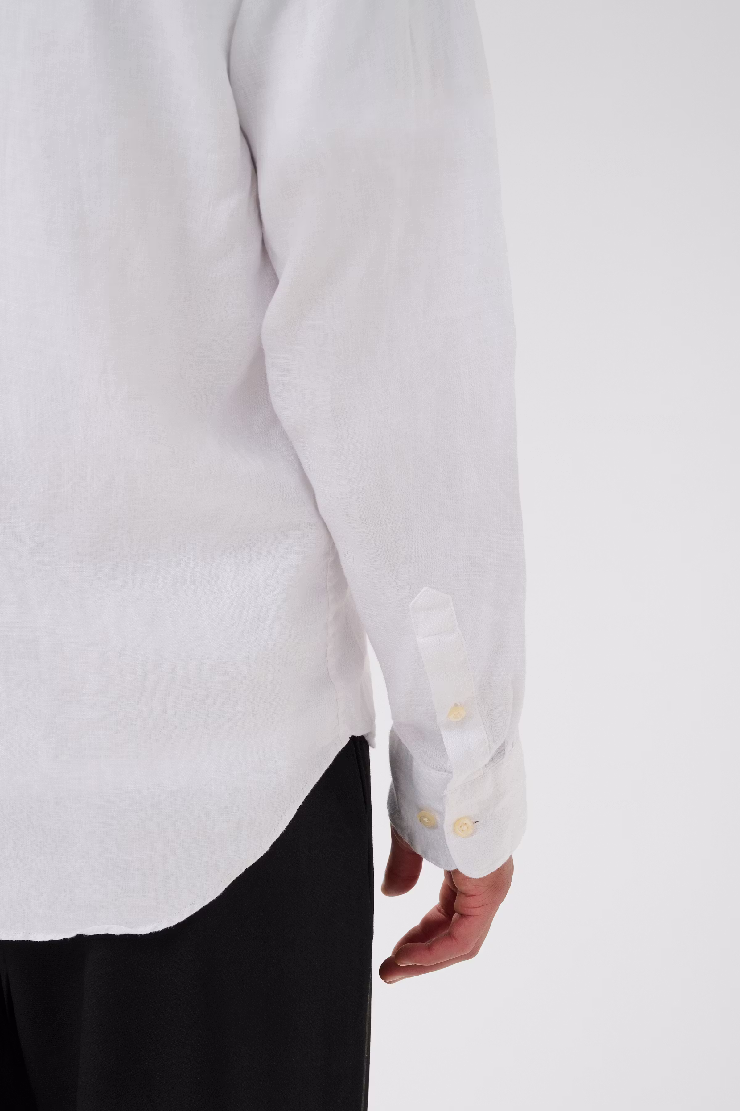 MAmarc linen shirt LOOKBOOK DETAIL 30205841-114001