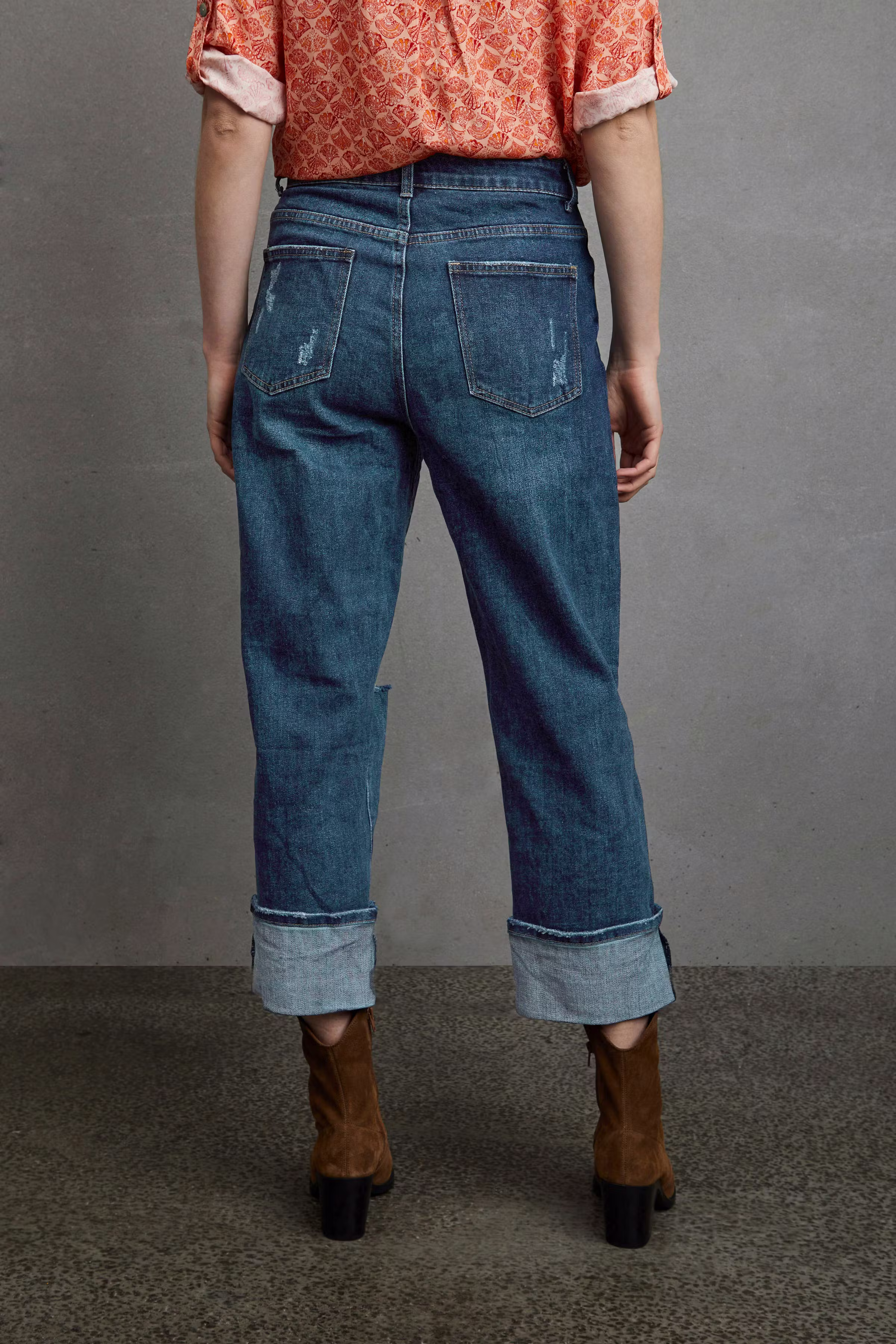 Casual Hose LOOKBOOK BACK 22100086-194118