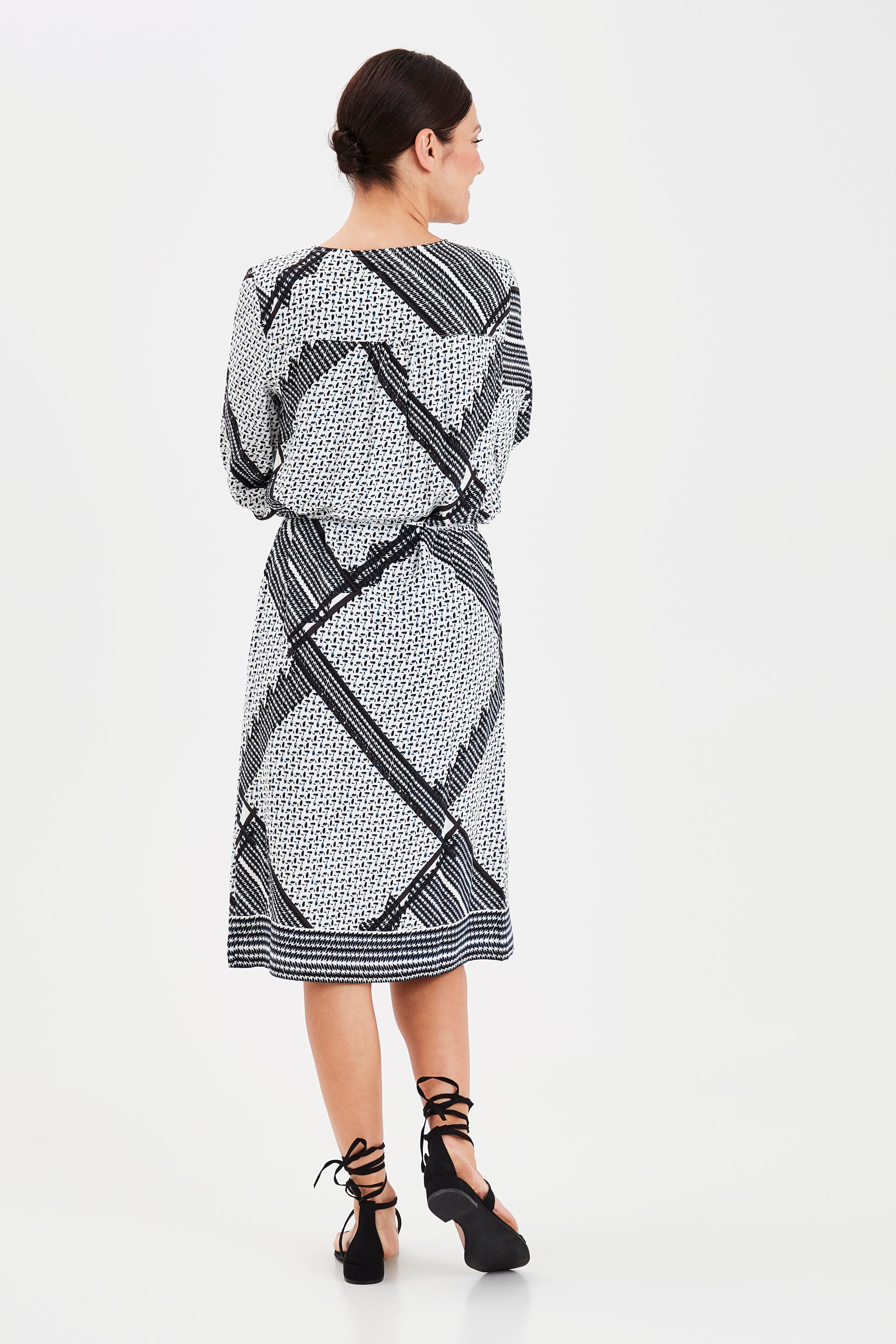 Kleid LOOKBOOK BACK 20607294-69010