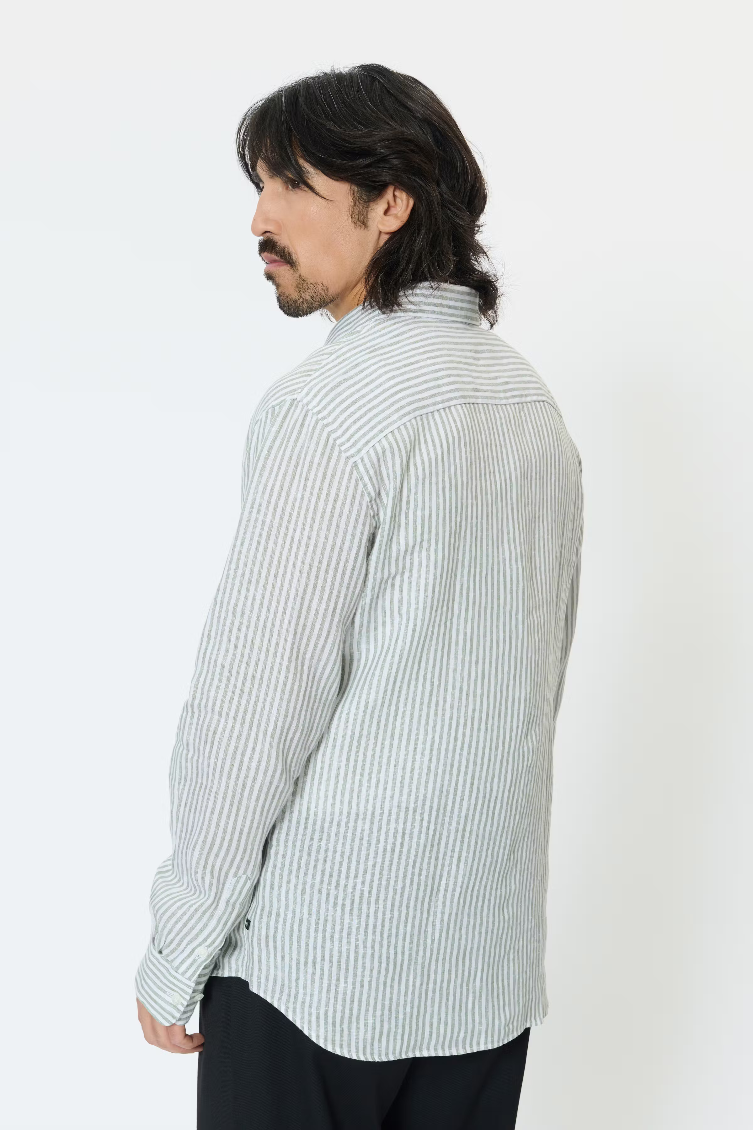 MAmarc Linen Shirt LOOKBOOK BACK 30207239-176212