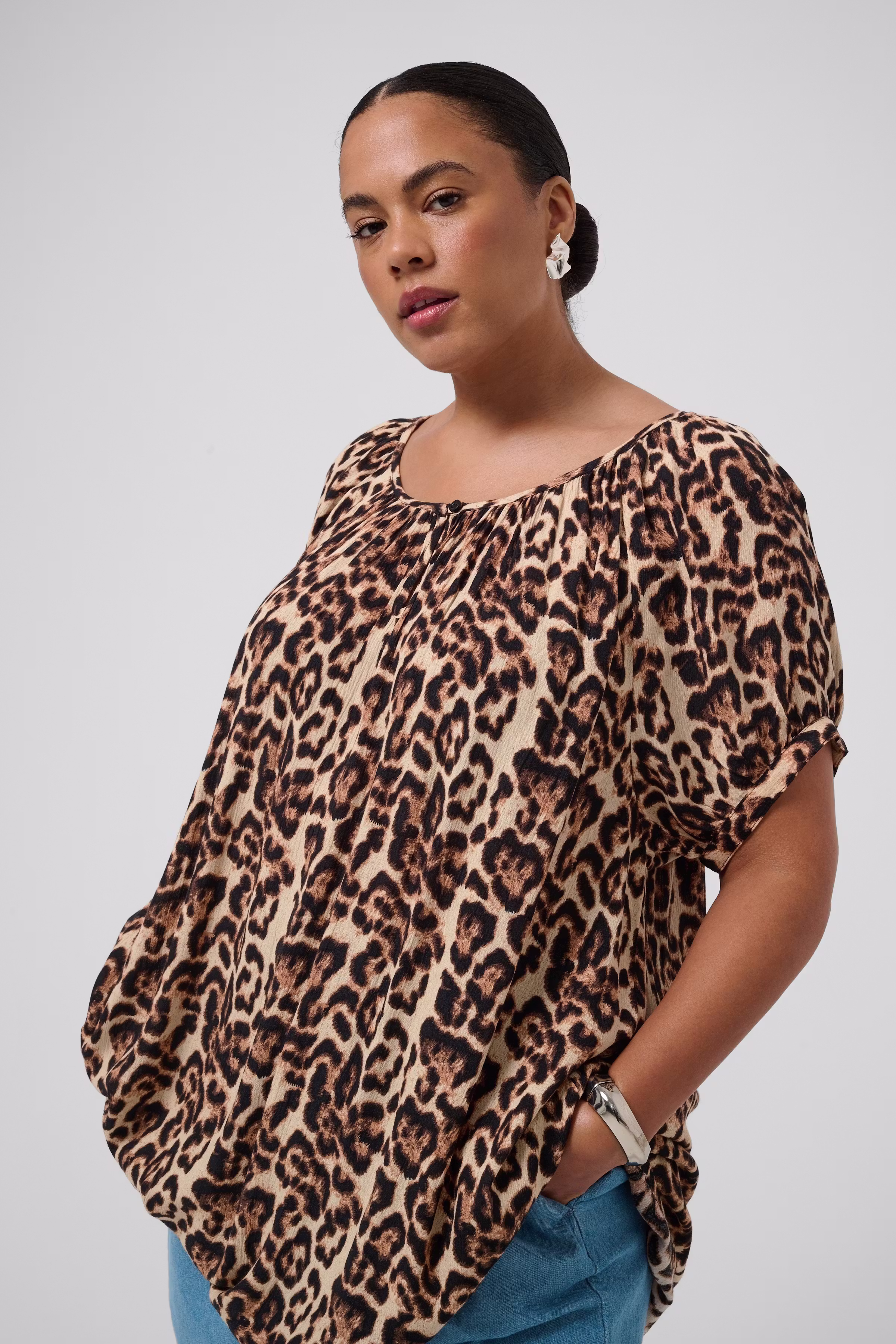 KCvilana Tunika LOOKBOOK DETAIL 10580840-107281