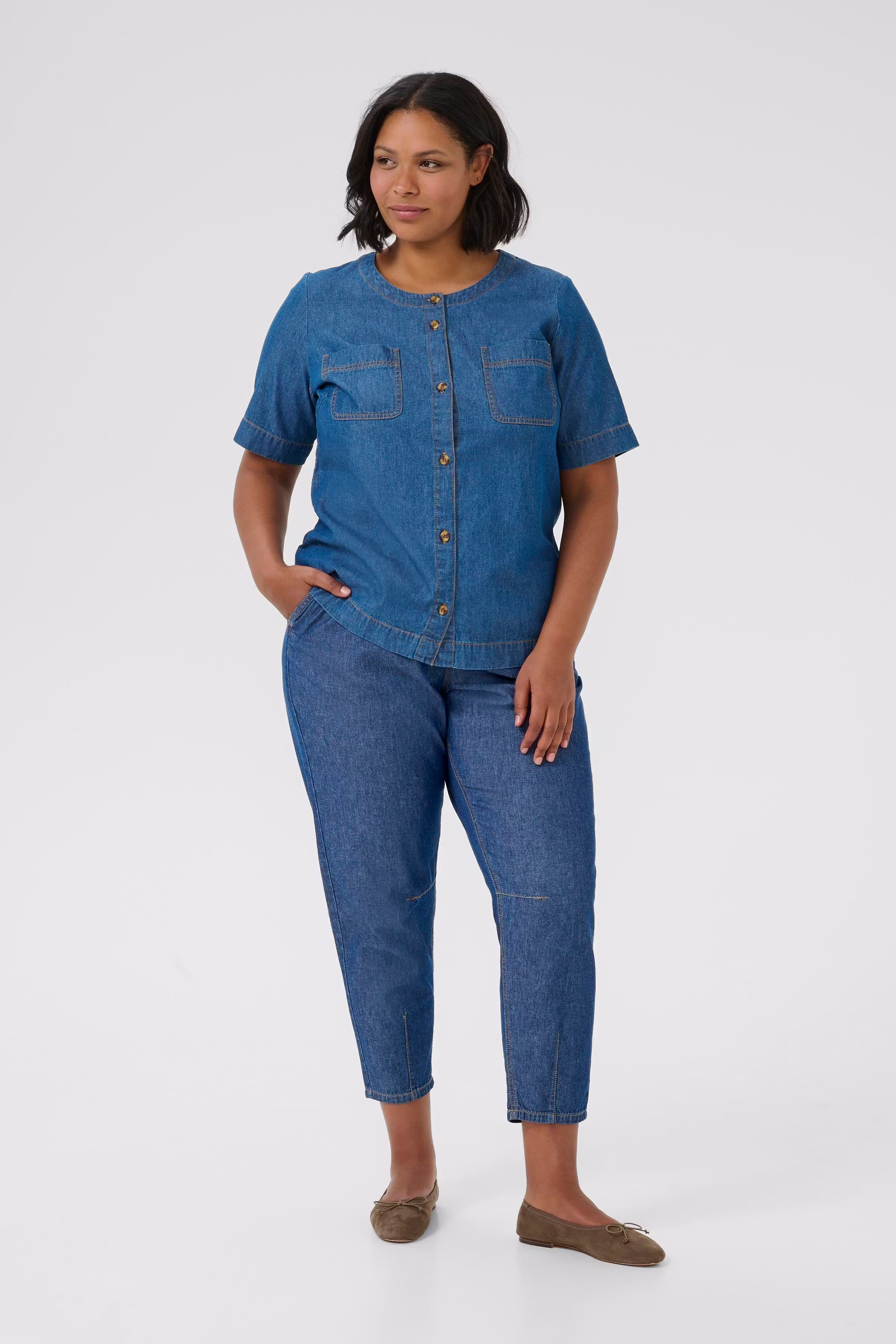 KClouisa Hose LOOKBOOK FRONT 10583458-107709