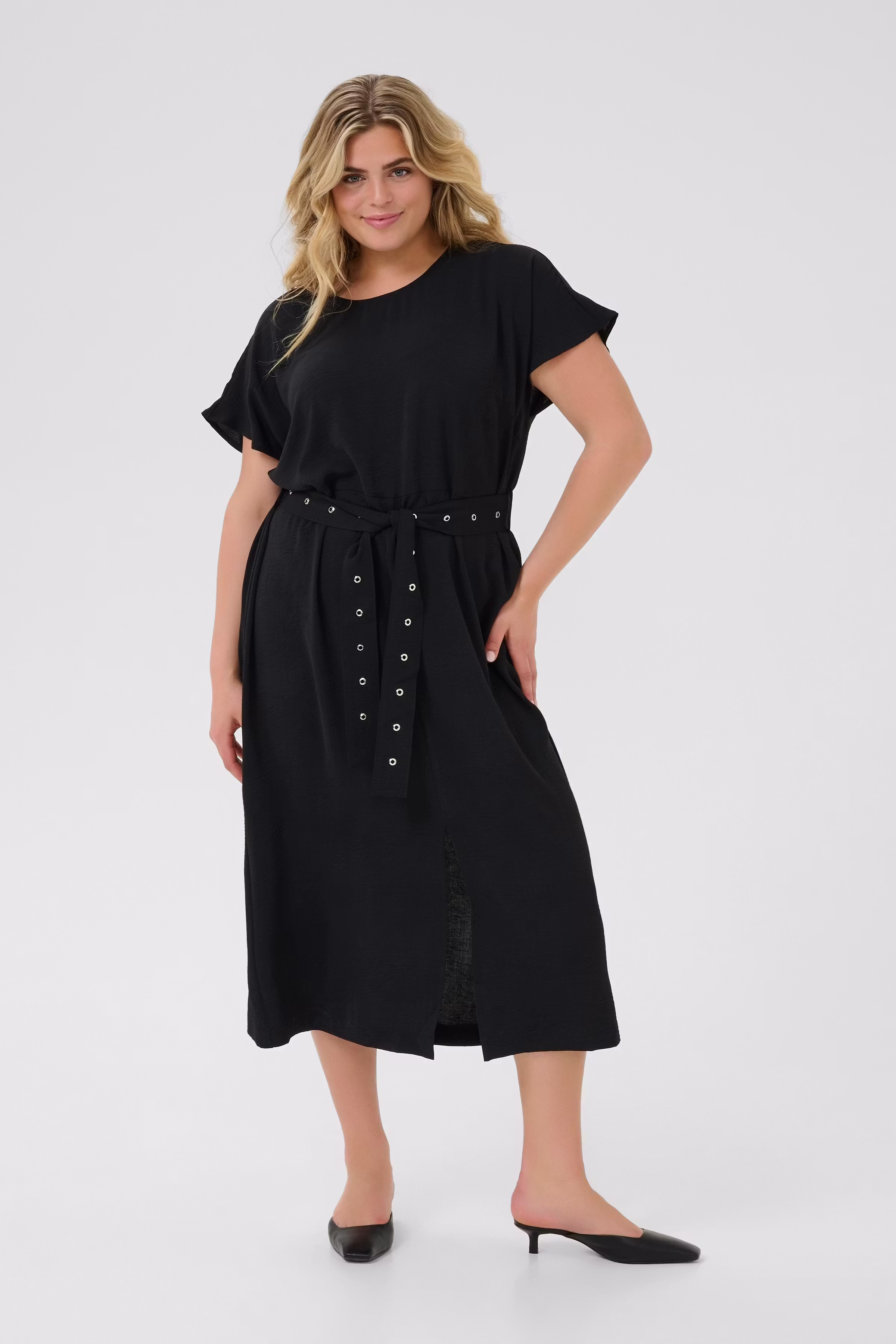 KCtenna Dress LOOKBOOK FRONT 10583434-100121