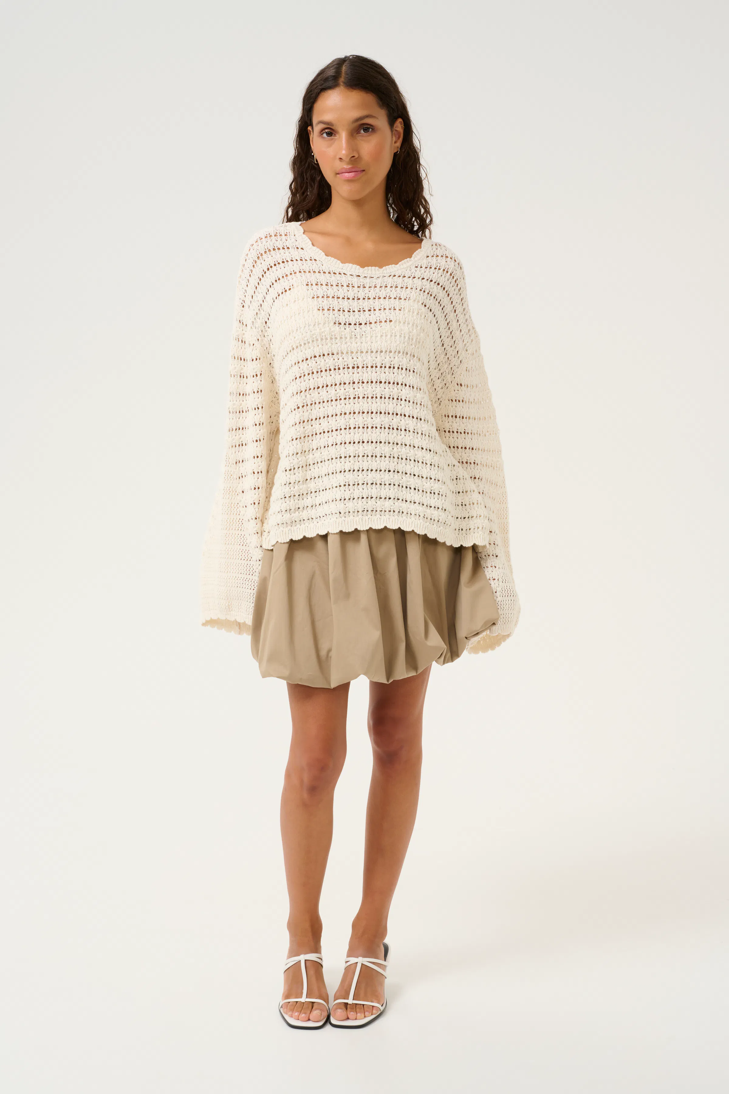 KBVenus Pullover LOOKBOOK FRONT 10105498-110103