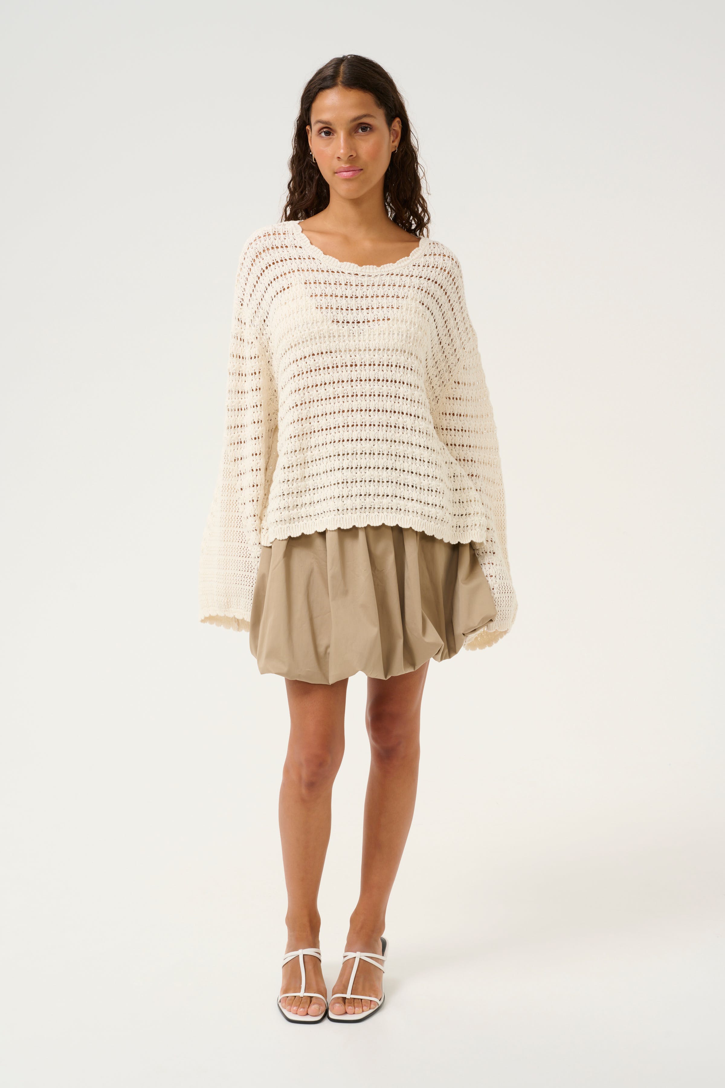 KBVenus Pullover LOOKBOOK FRONT 10105498-110103