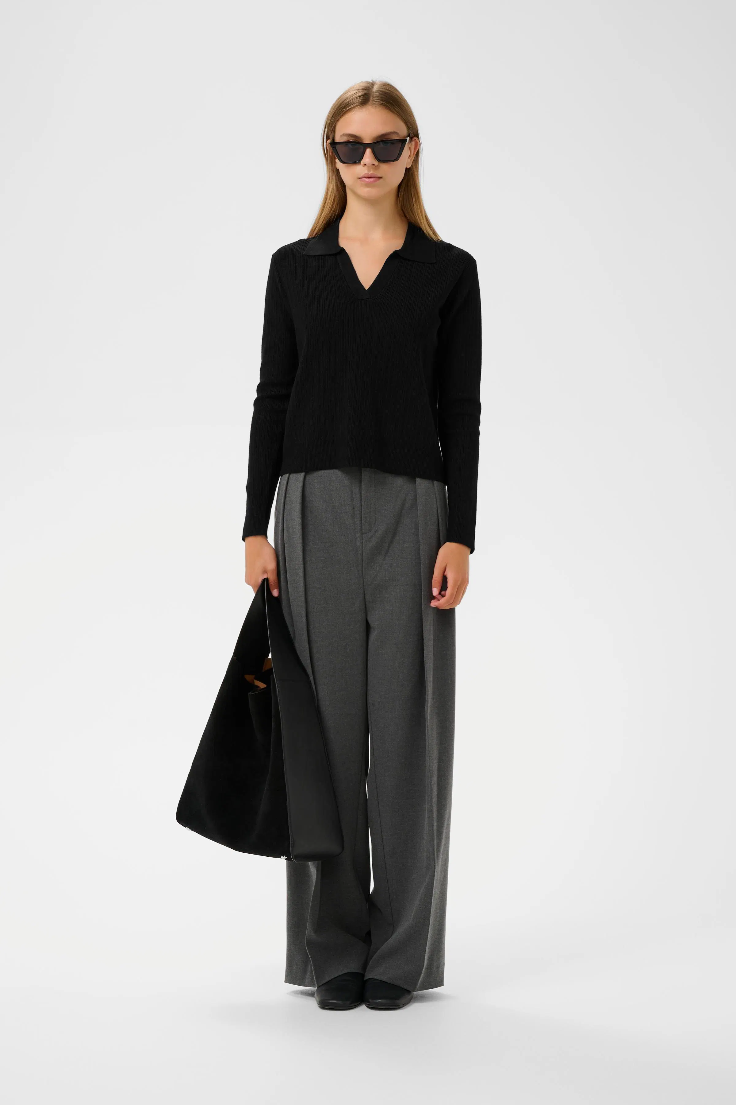 YenahIW Pullover LOOKBOOK FRONT 30111123-194008
