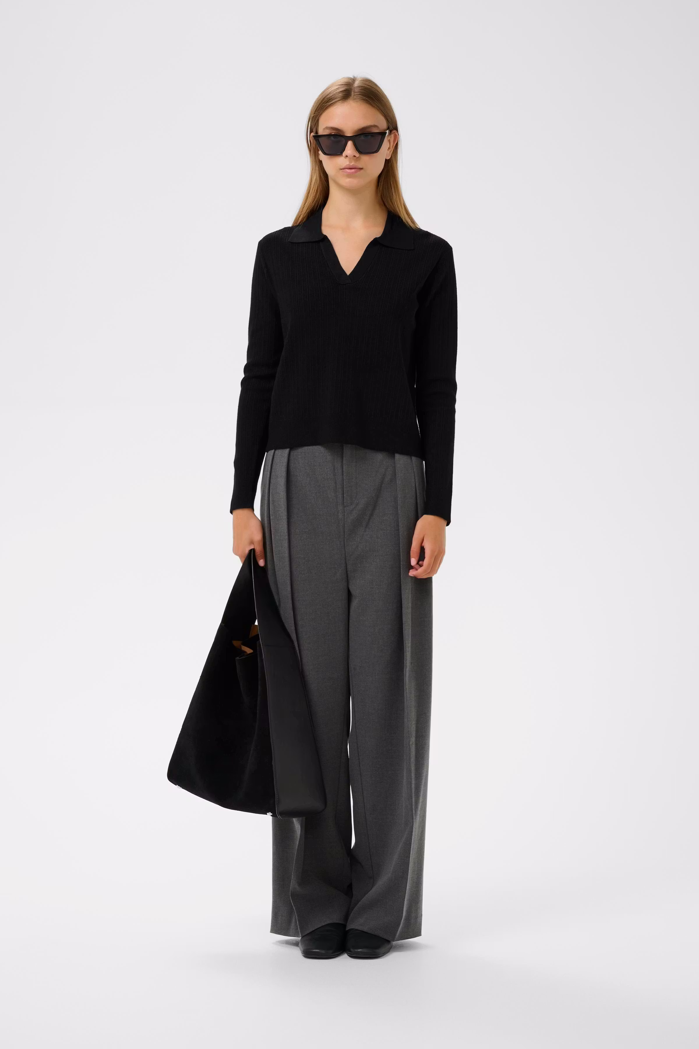 YenahIW Pullover LOOKBOOK FRONT 30111123-194008