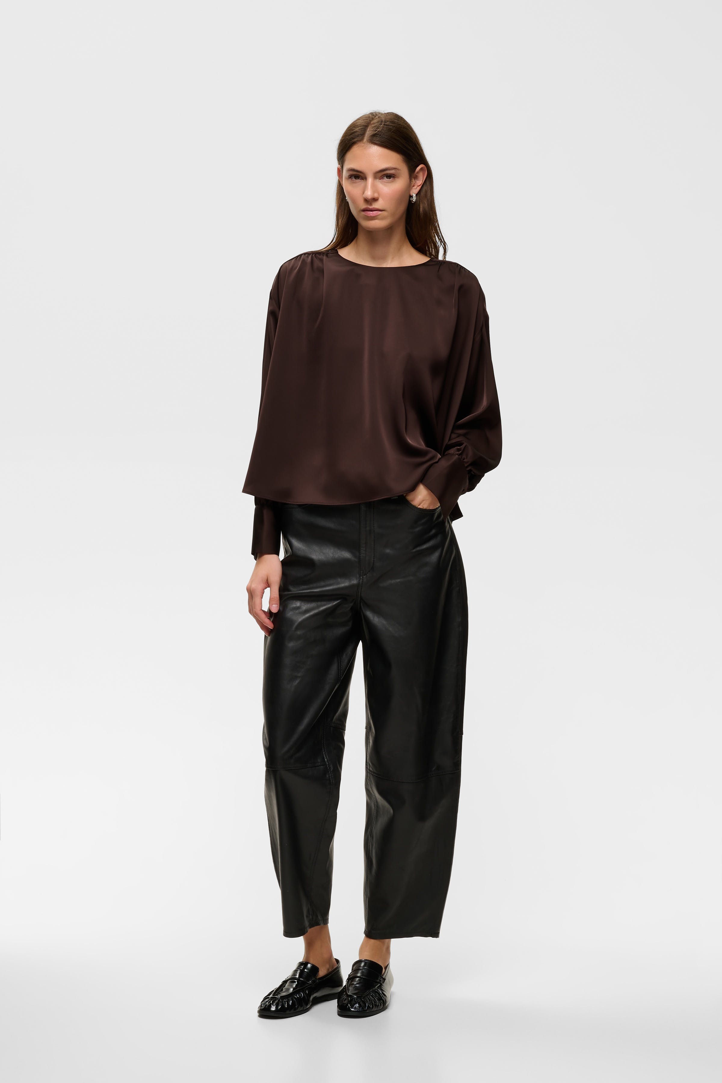 OLIVEIW Bluse LOOKBOOK FRONT 30113015-191109