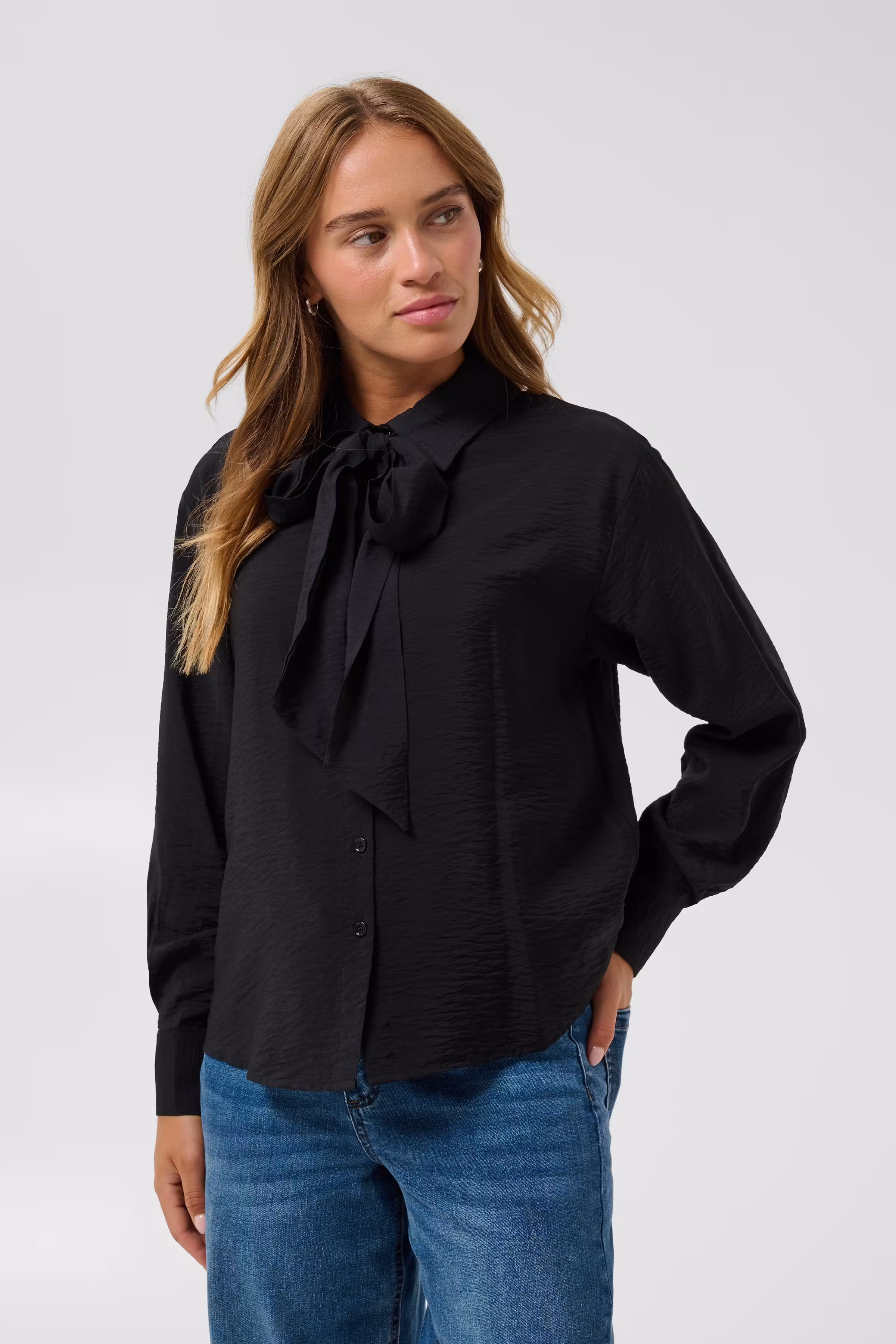 KAgilda Hemd LOOKBOOK FRONT 10512233-100121