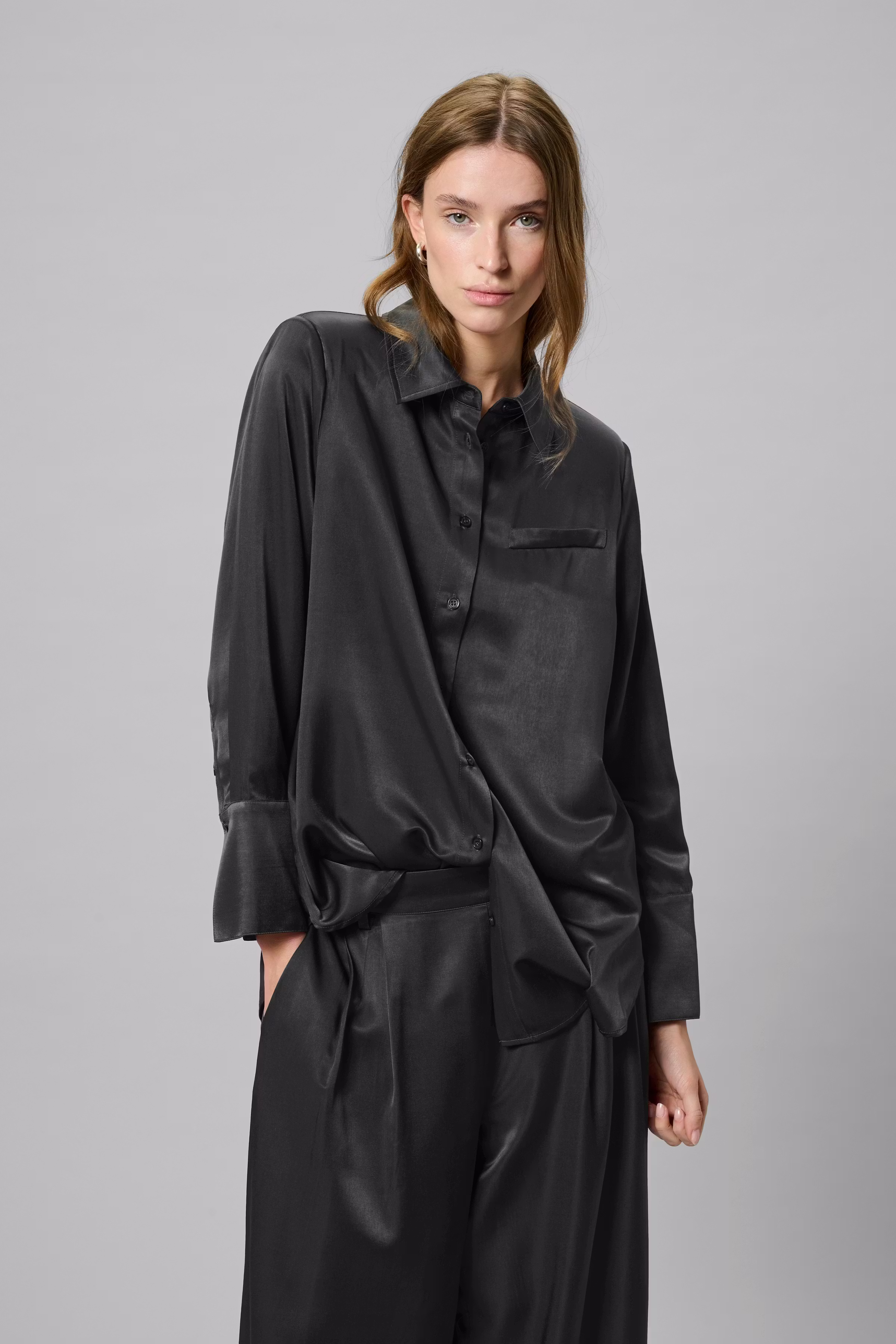 MWEstelle Skjorte LOOKBOOK FRONT 10705344-190201