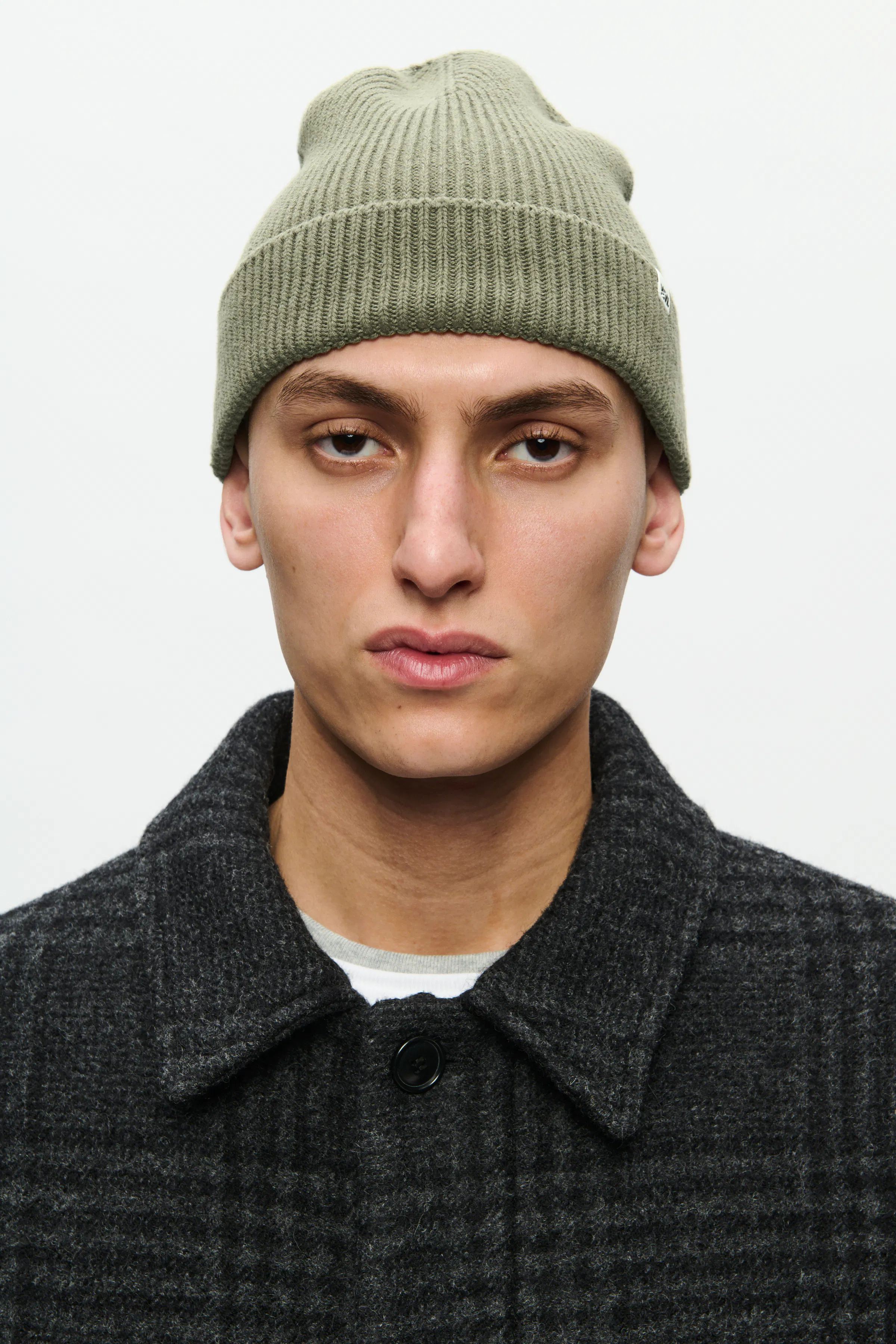 WWEddie beanie LOOKBOOK DETAIL 30251647-180312