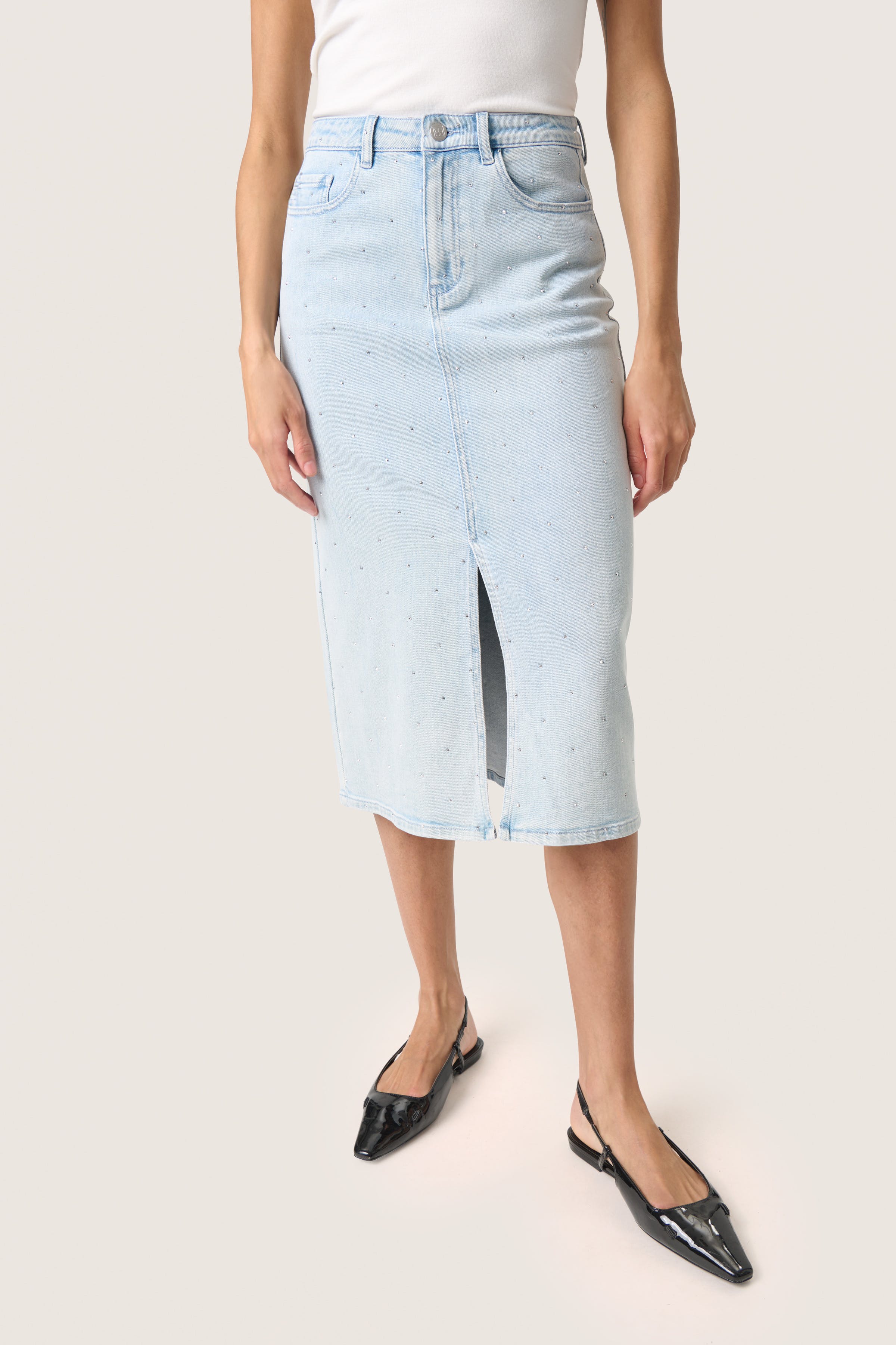 SLRomy Skirt LOOKBOOK FRONT 30408282-301130