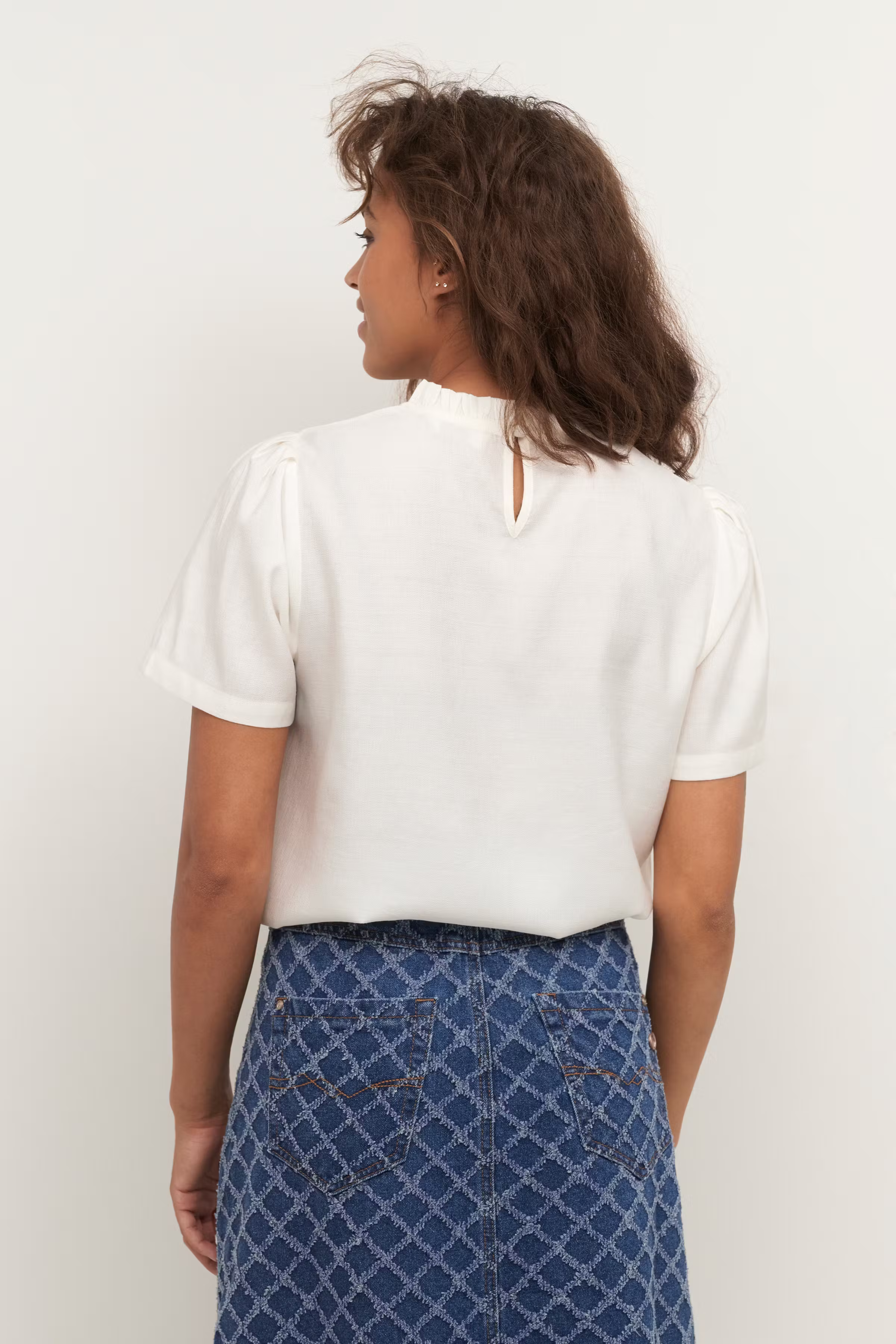 CRliselin Blouse LOOKBOOK BACK 10611049-120601