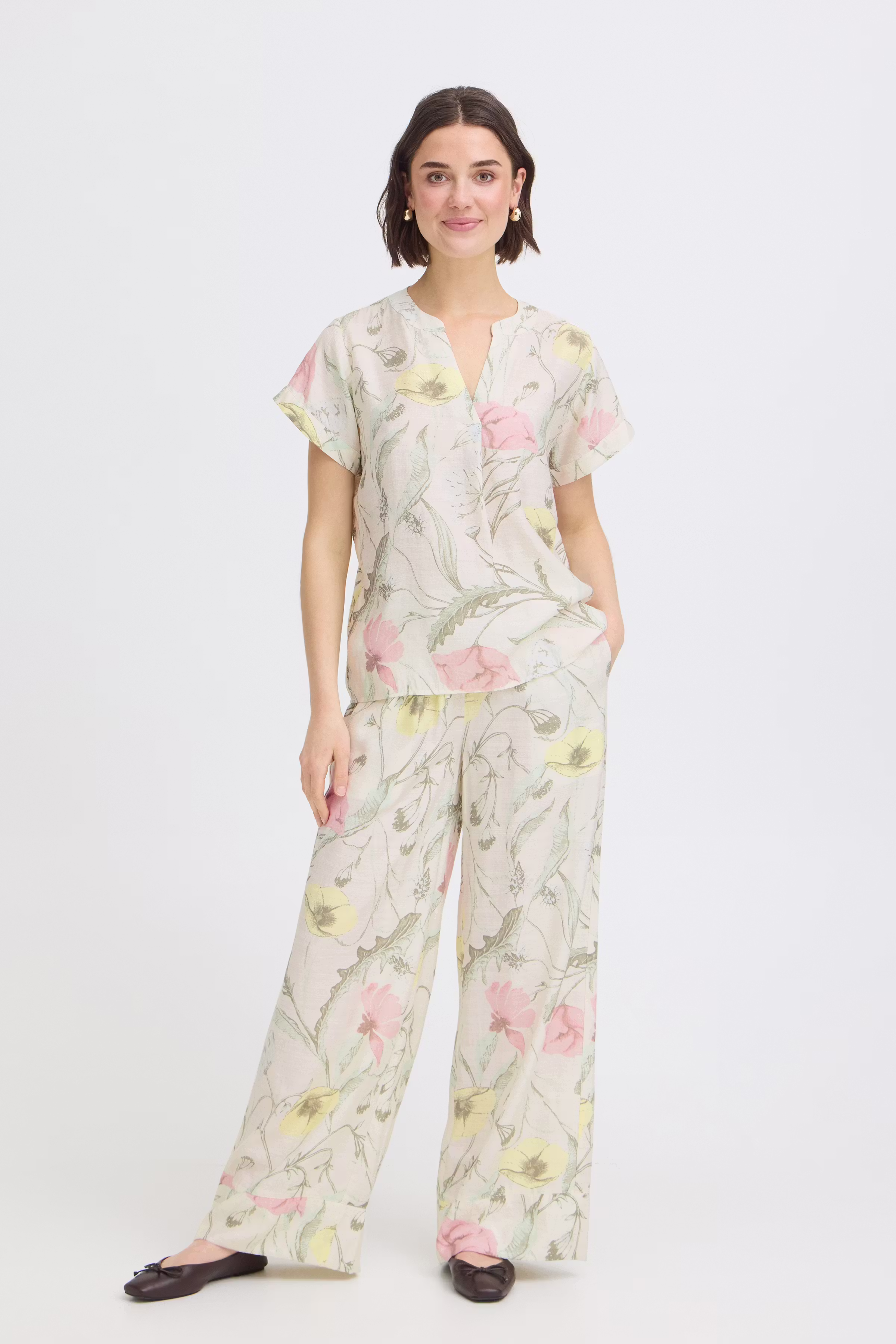 FRARIANA Blus LOOKBOOK FRONT 20617789-900008522