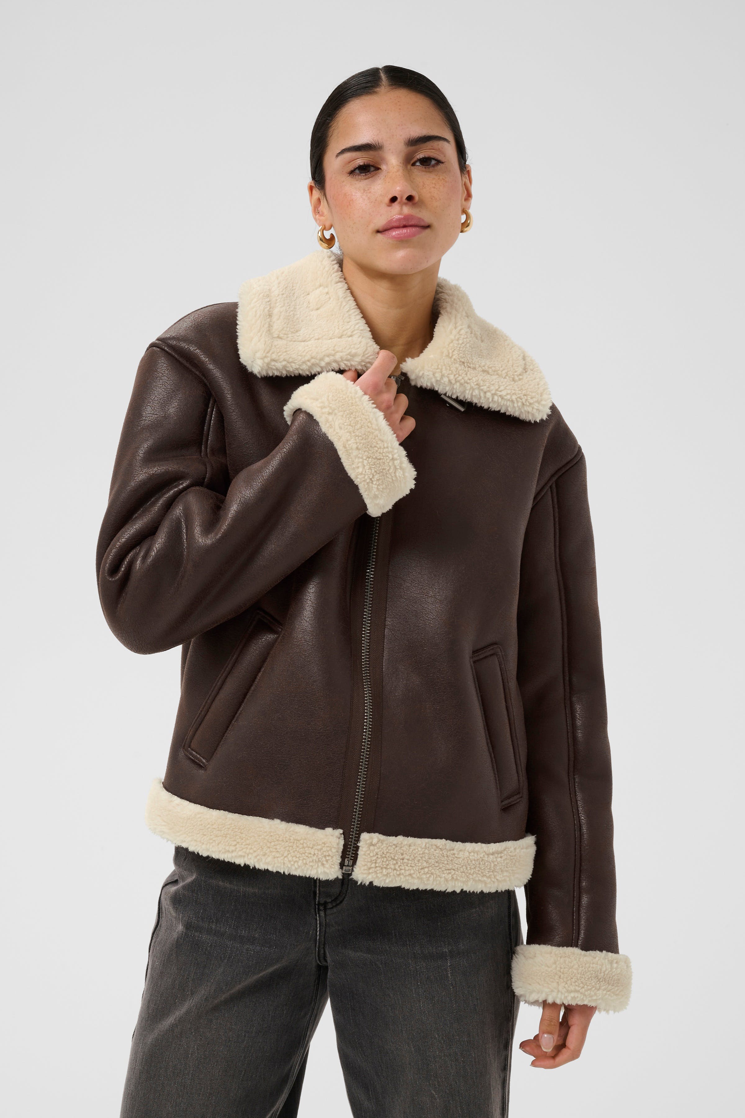KAarabella Ytterplagg LOOKBOOK FRONT 10511898-190915