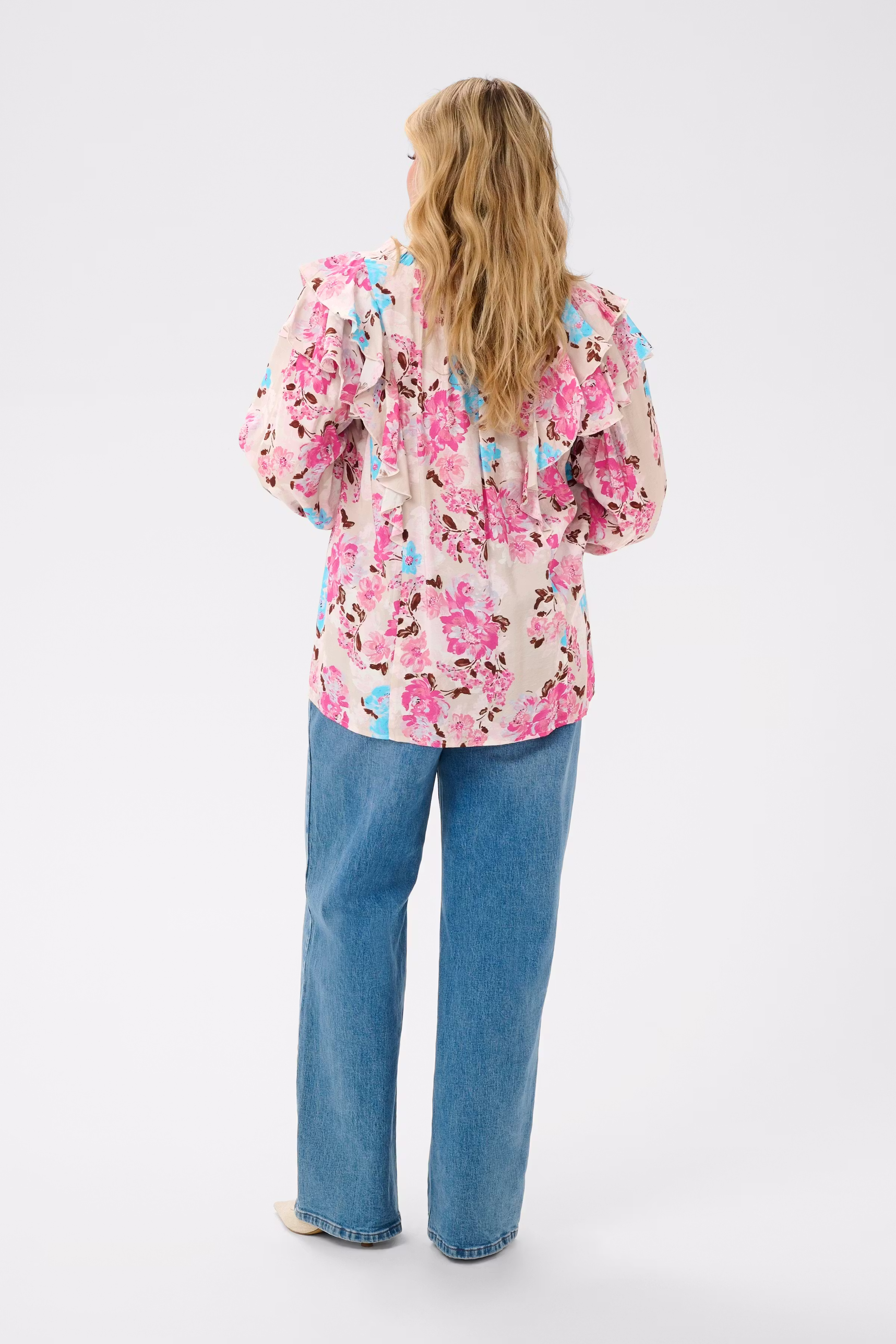 KChayley Blouse LOOKBOOK BACK 10584162-109324