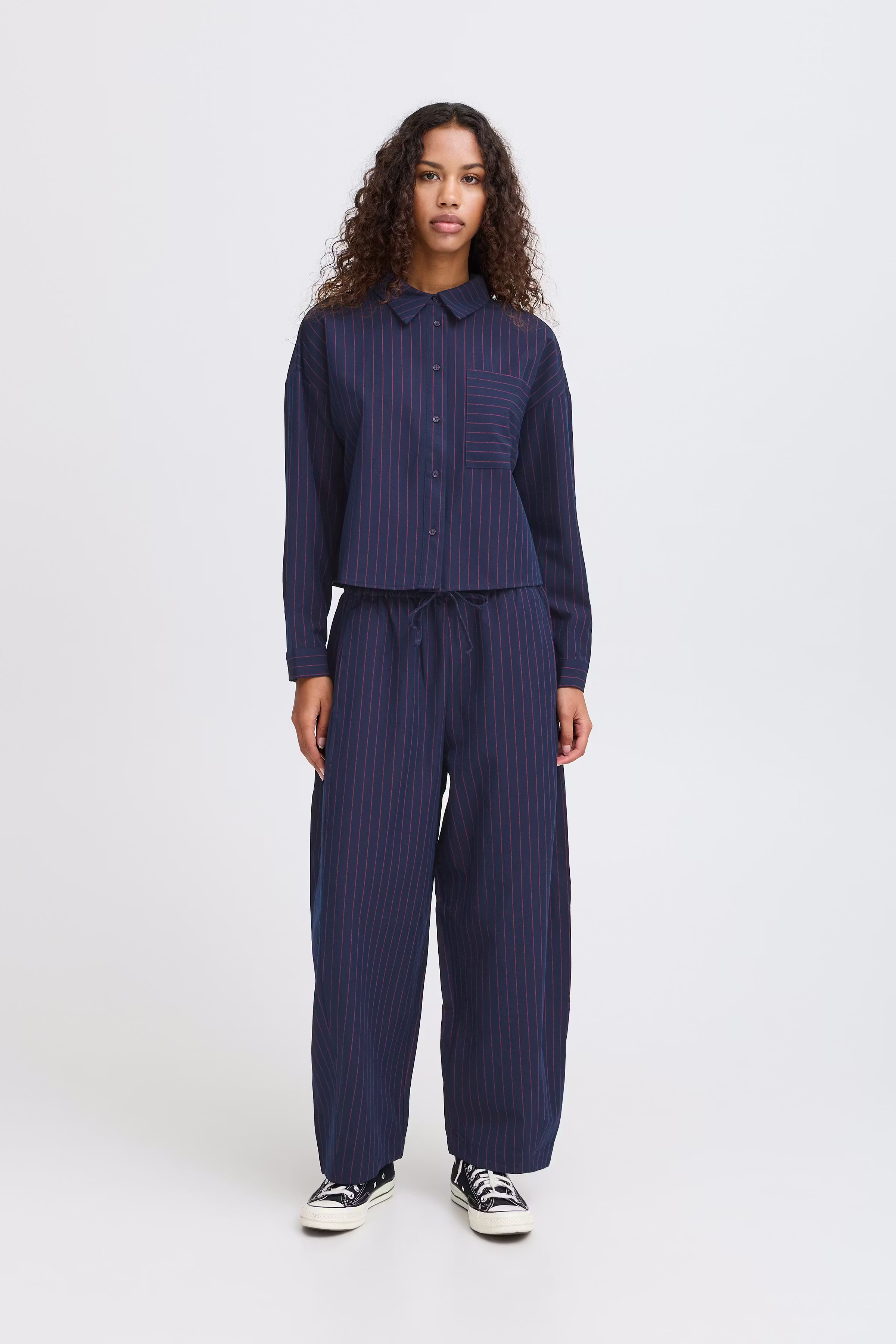 IXTRINE shirt LOOKBOOK FRONT 20123489-184048