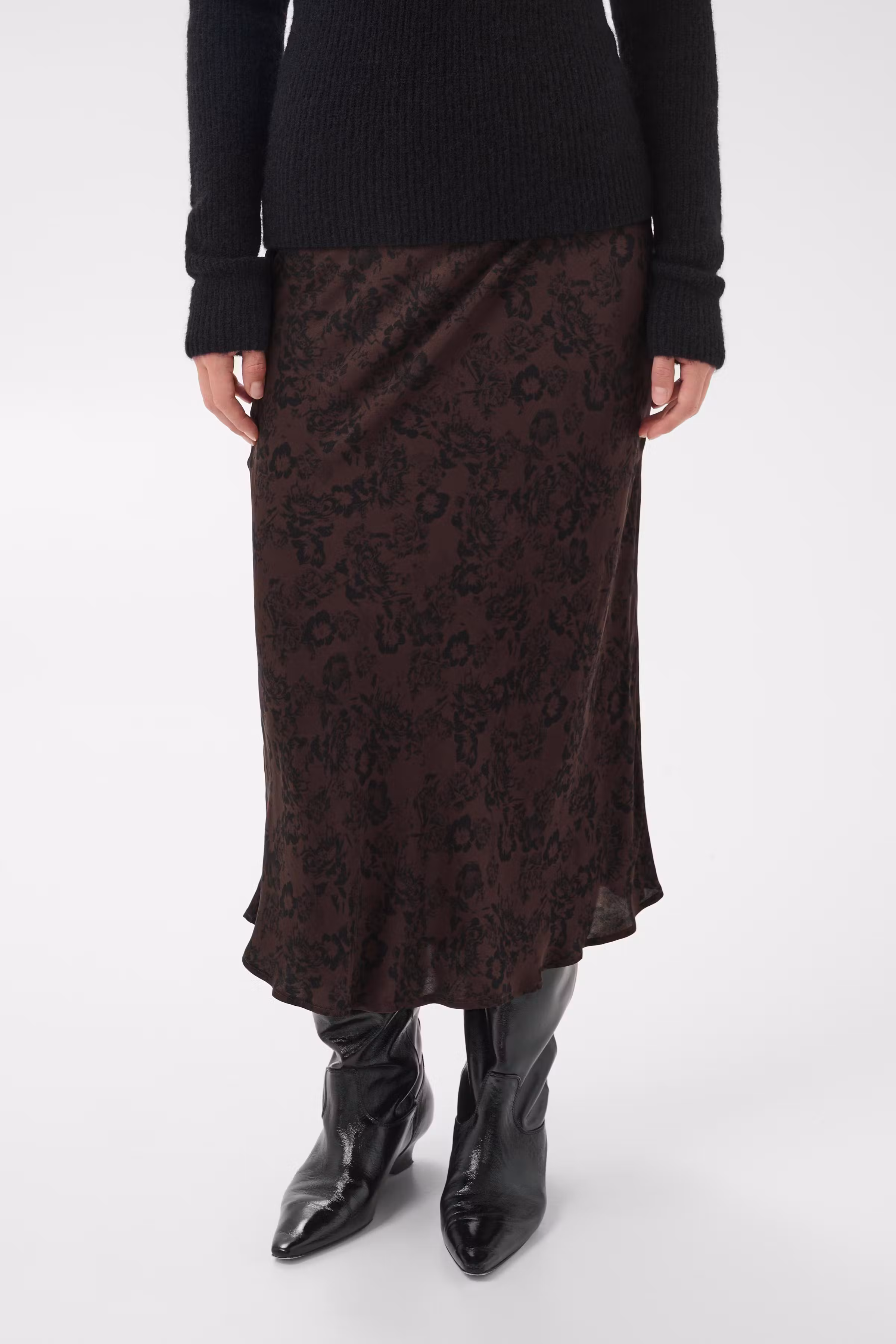 CandicePWskirt Rock LOOKBOOK FRONT 30311058-305460