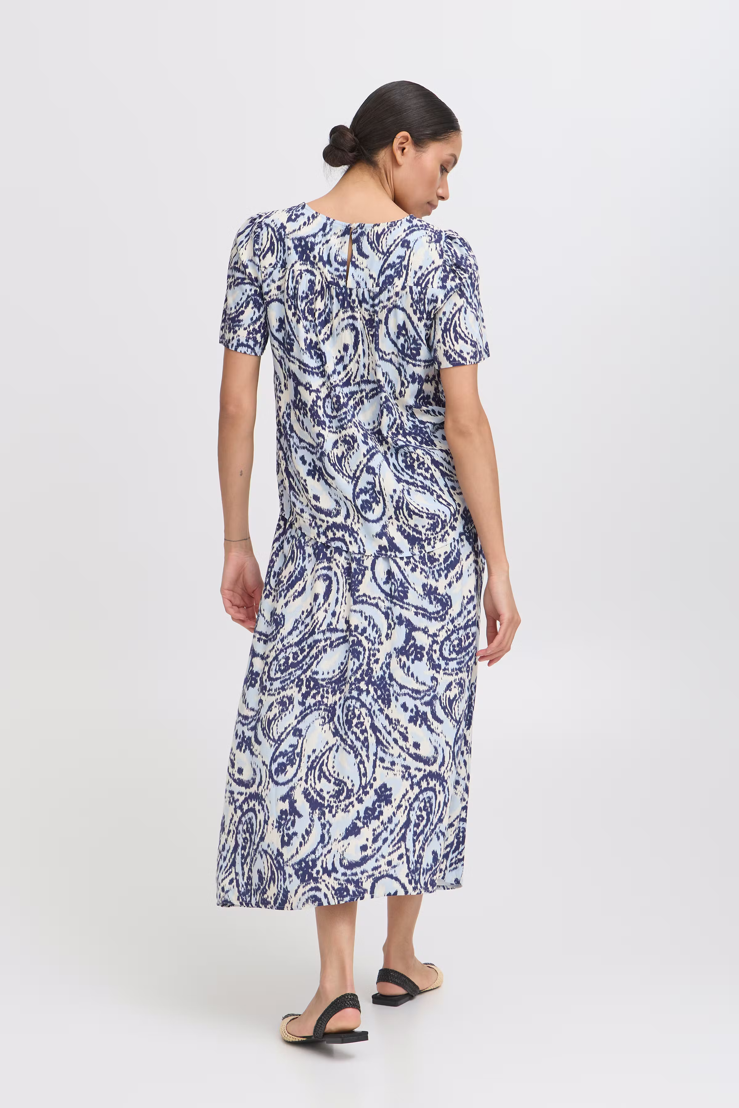 BYMMJOELLA Blouse LOOKBOOK BACK 20811222-204524