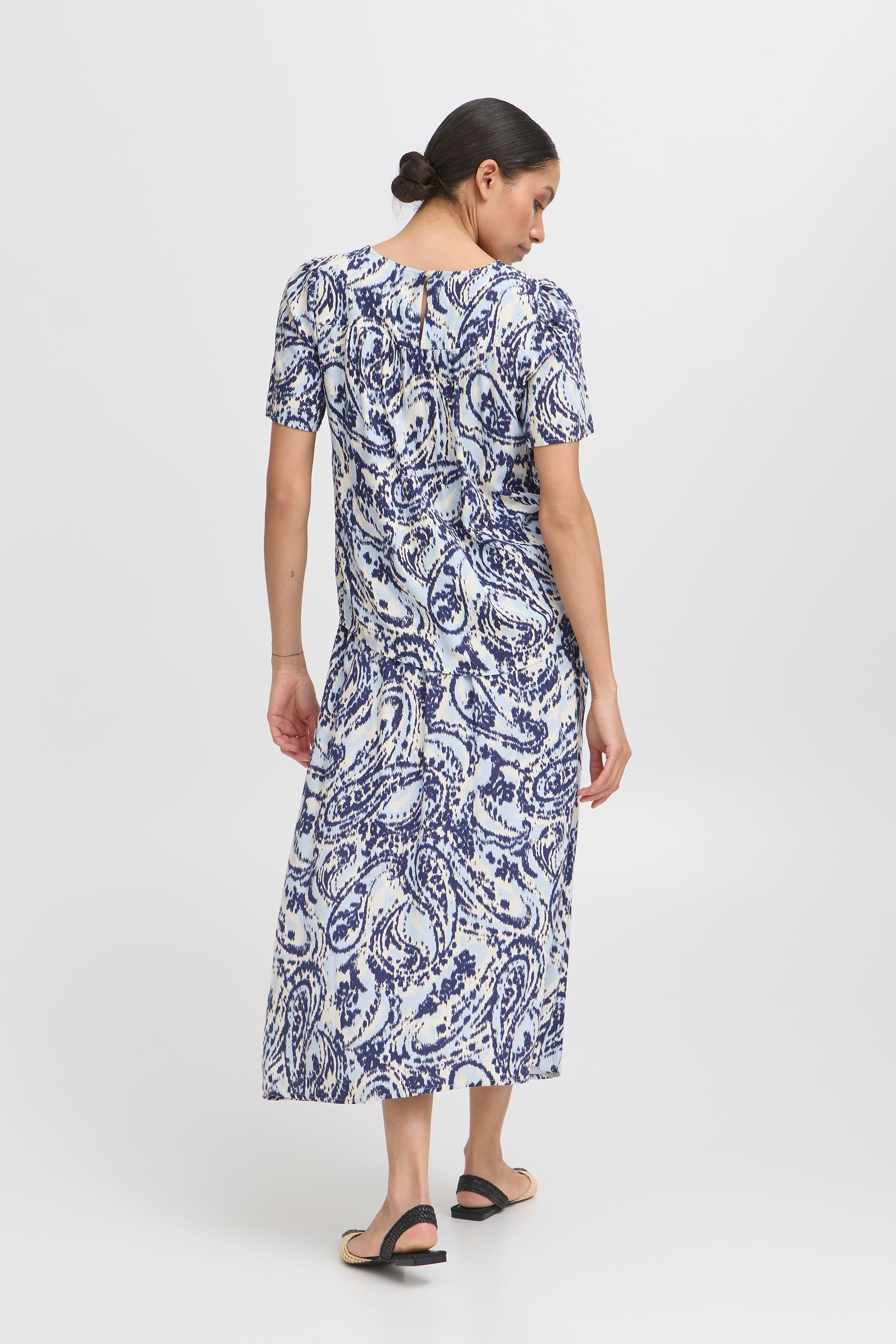 BYMMJOELLA Blouse LOOKBOOK BACK 20811222-204524