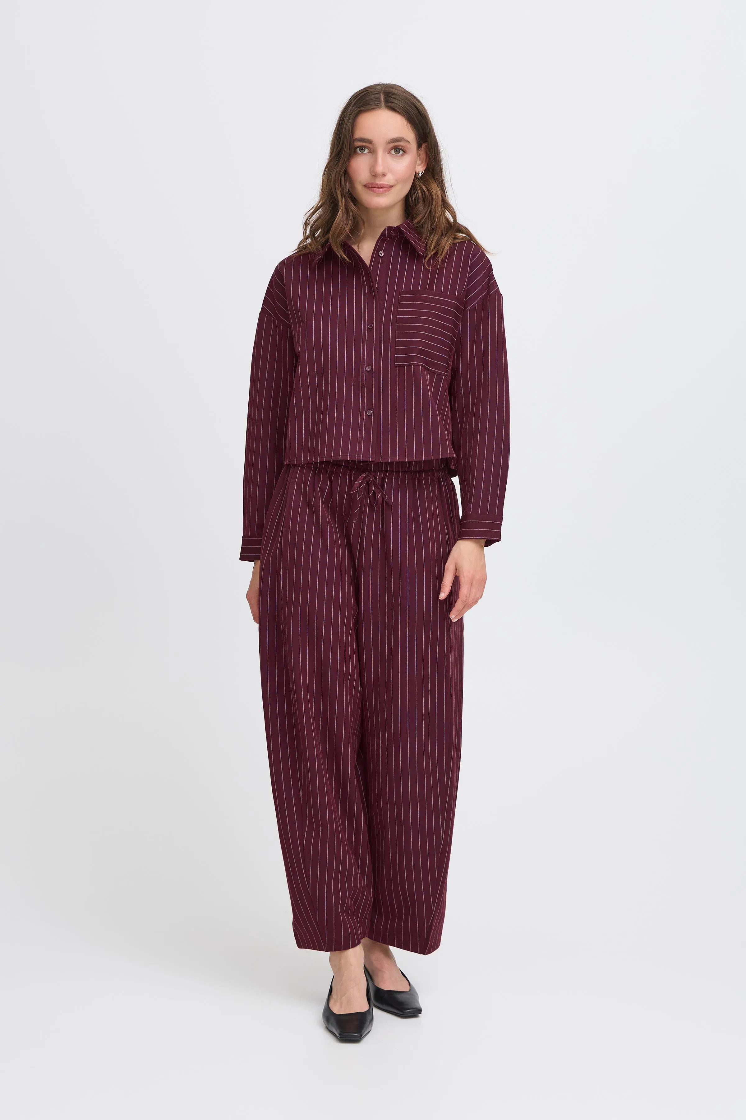 IXTRINE shirt LOOKBOOK FRONT 20123489-191627