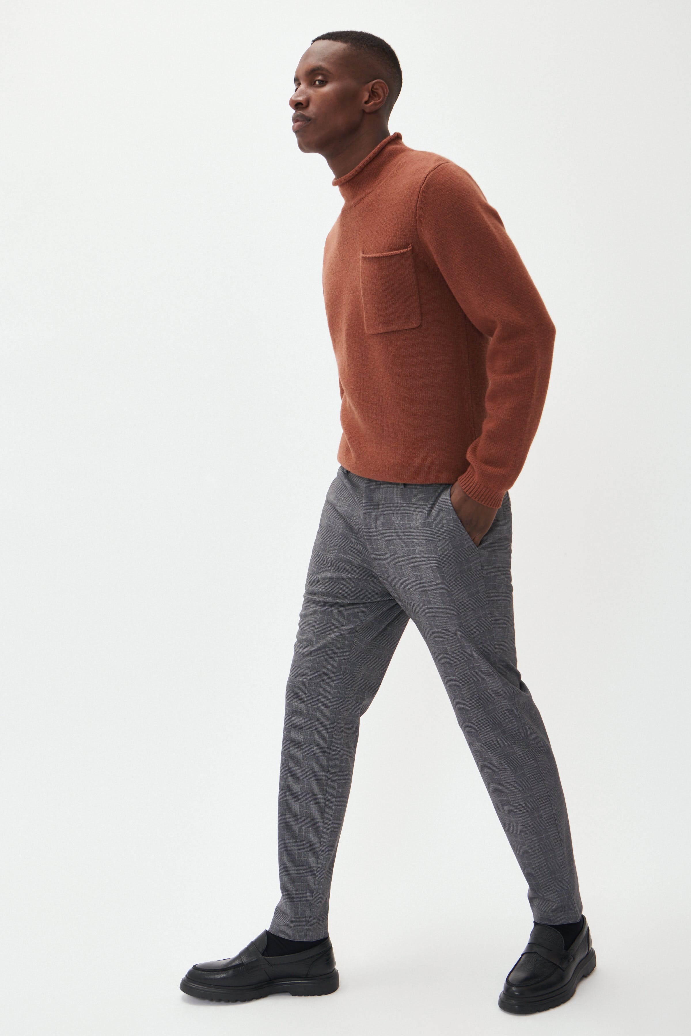 MAliam Broek LOCATION NONE 30207407-300271